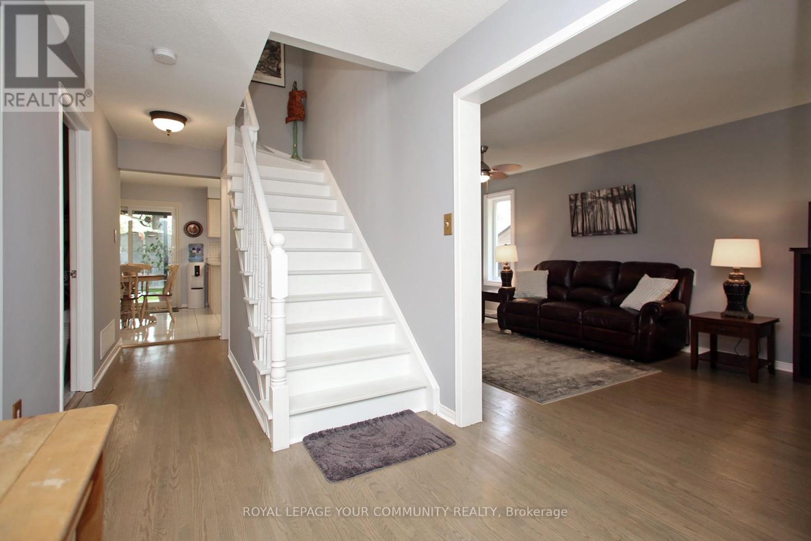 42 Willowbank Avenue, Richmond Hill, Ontario  L4E 3B2 - Photo 21 - N12198460
