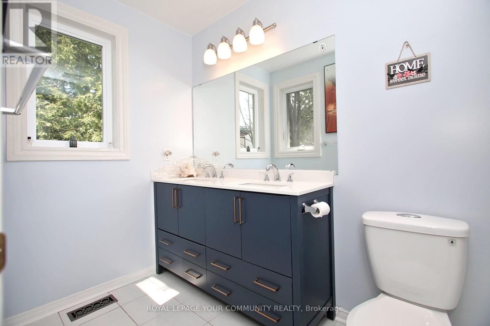 42 Willowbank Avenue, Richmond Hill, Ontario  L4E 3B2 - Photo 26 - N12198460