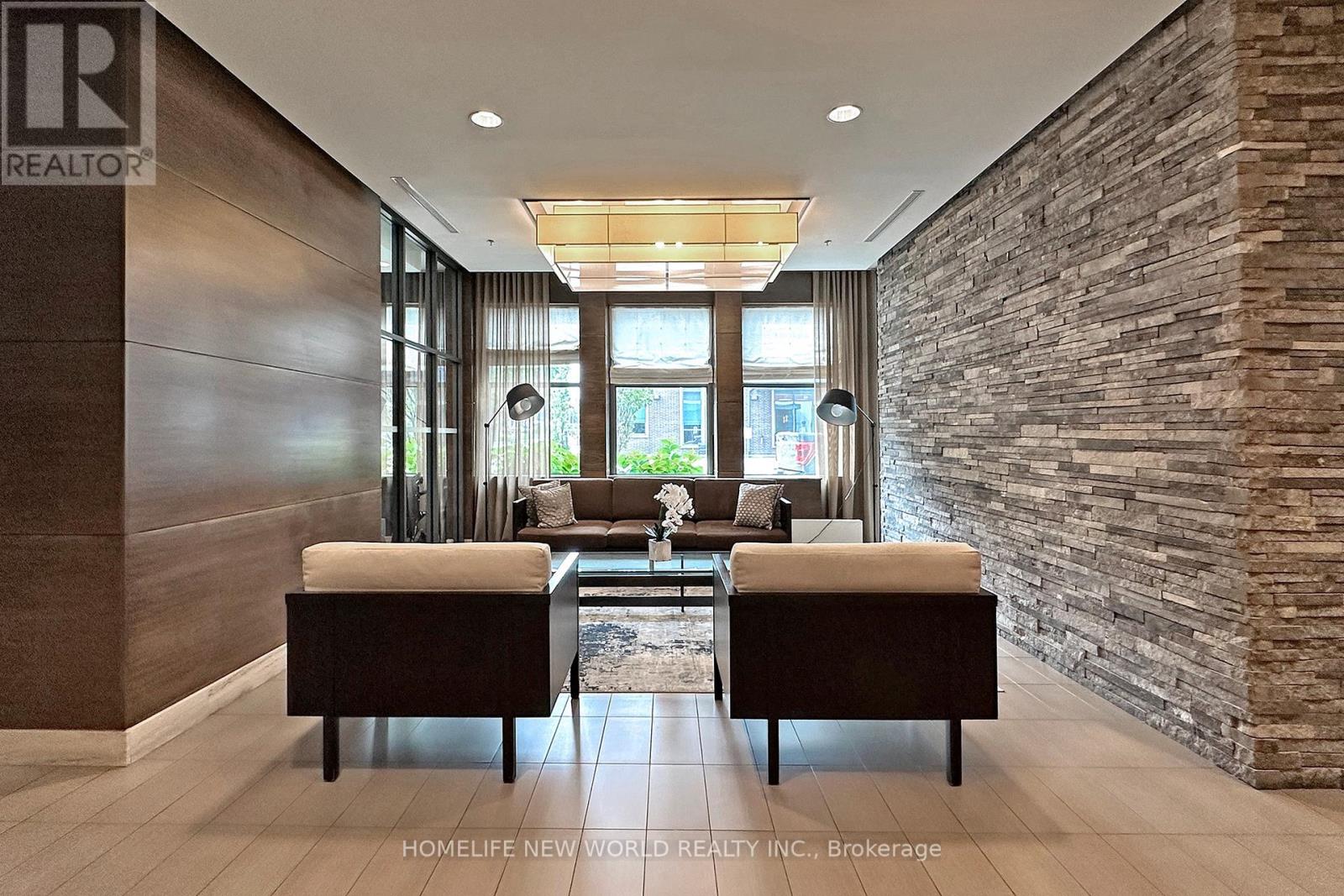 506 - 1 Hurontario Street, Mississauga, Ontario  L5G 0A3 - Photo 4 - W12183269