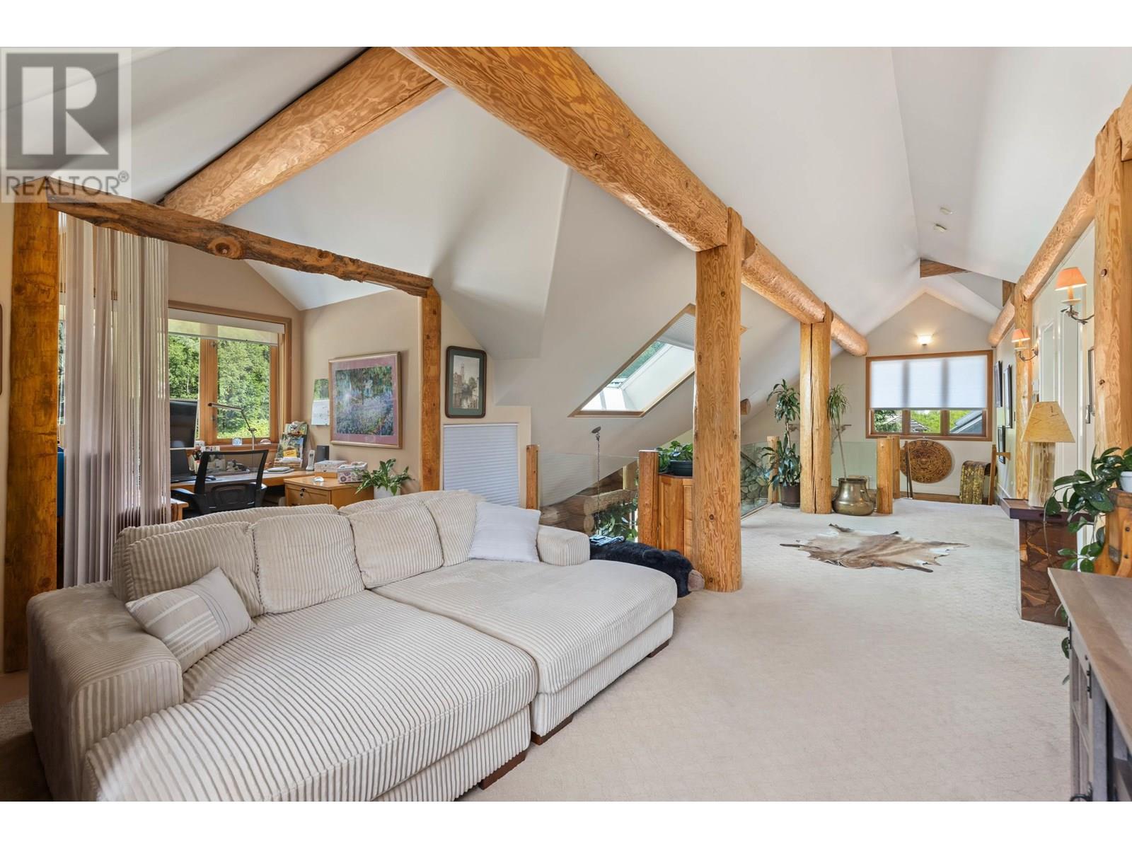 7744 Owl Ridge Road, Pemberton, British Columbia  V0N 2K0 - Photo 18 - R3014614