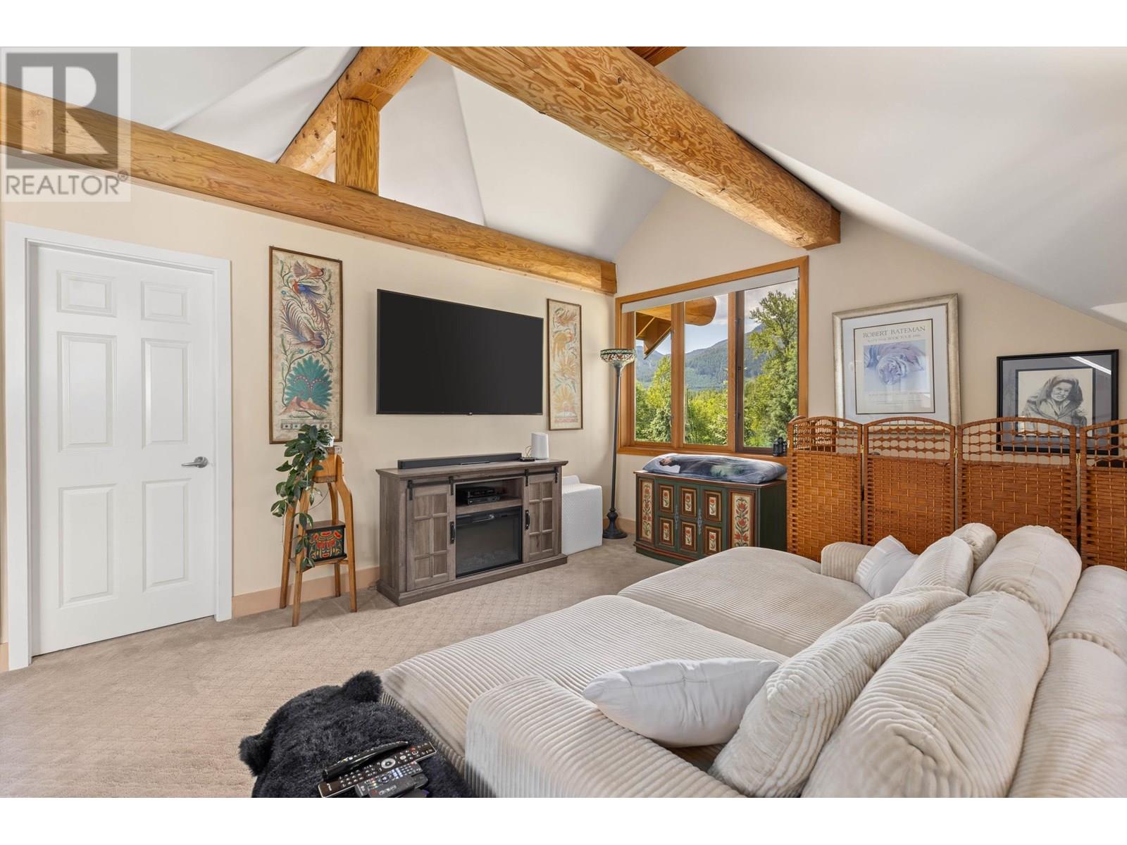 7744 Owl Ridge Road, Pemberton, British Columbia  V0N 2K0 - Photo 20 - R3014614