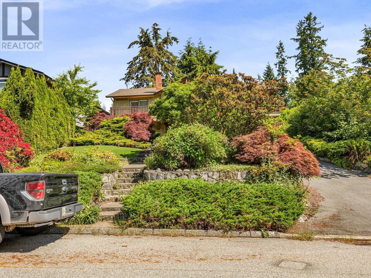 2582 Shelley Road, North Vancouver, British Columbia  V7H 1J9 - Photo 4 - R3014625
