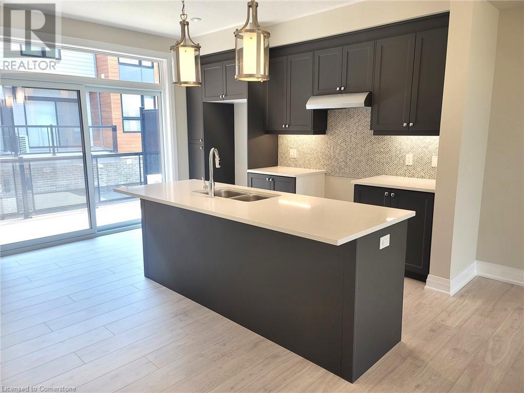 271 Grey Silo Road Unit# 67, Waterloo, Ontario  N2K 0E9 - Photo 10 - 40740085