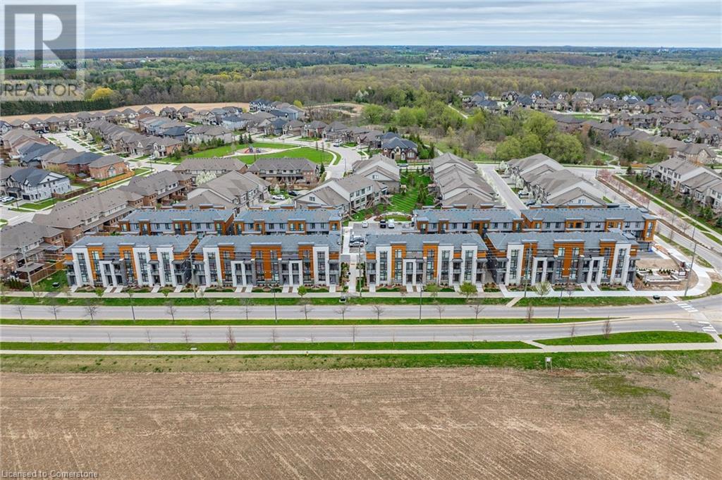 271 Grey Silo Road Unit# 67, Waterloo, Ontario  N2K 0E9 - Photo 2 - 40740085