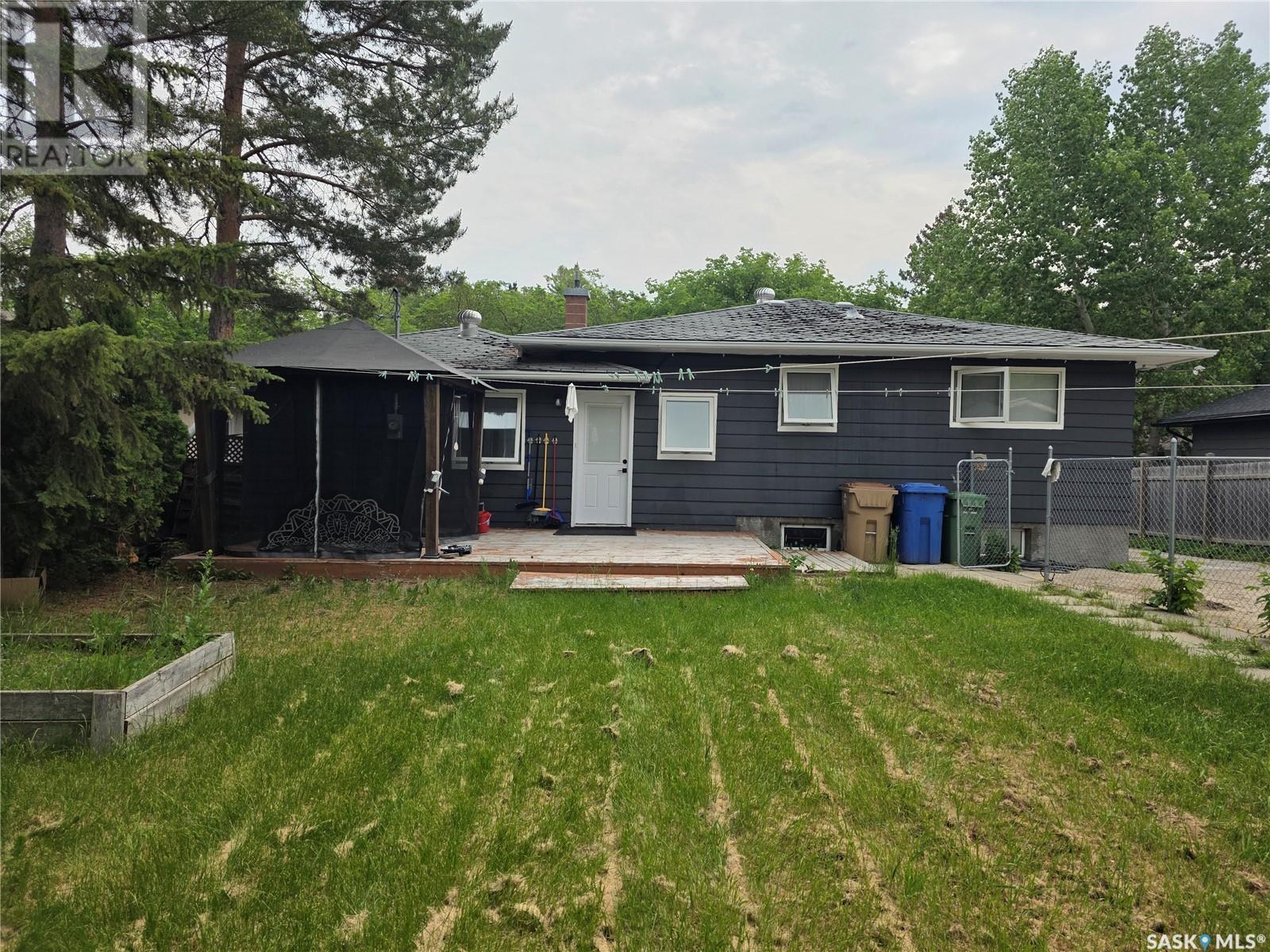 1960 Cowan Crescent, Regina, Saskatchewan  S4S 4C6 - Photo 42 - SK008959