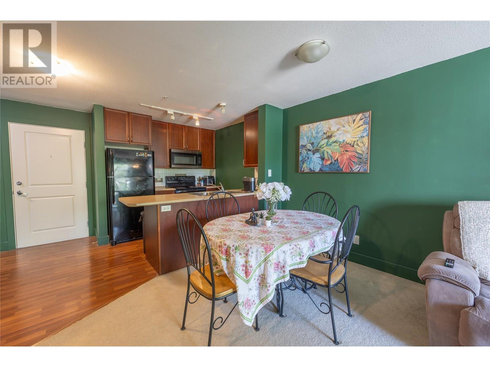 246 Hastings Avenue Unit# 201, Penticton, British Columbia  V2A 2V6 - Photo 4 - 10351794