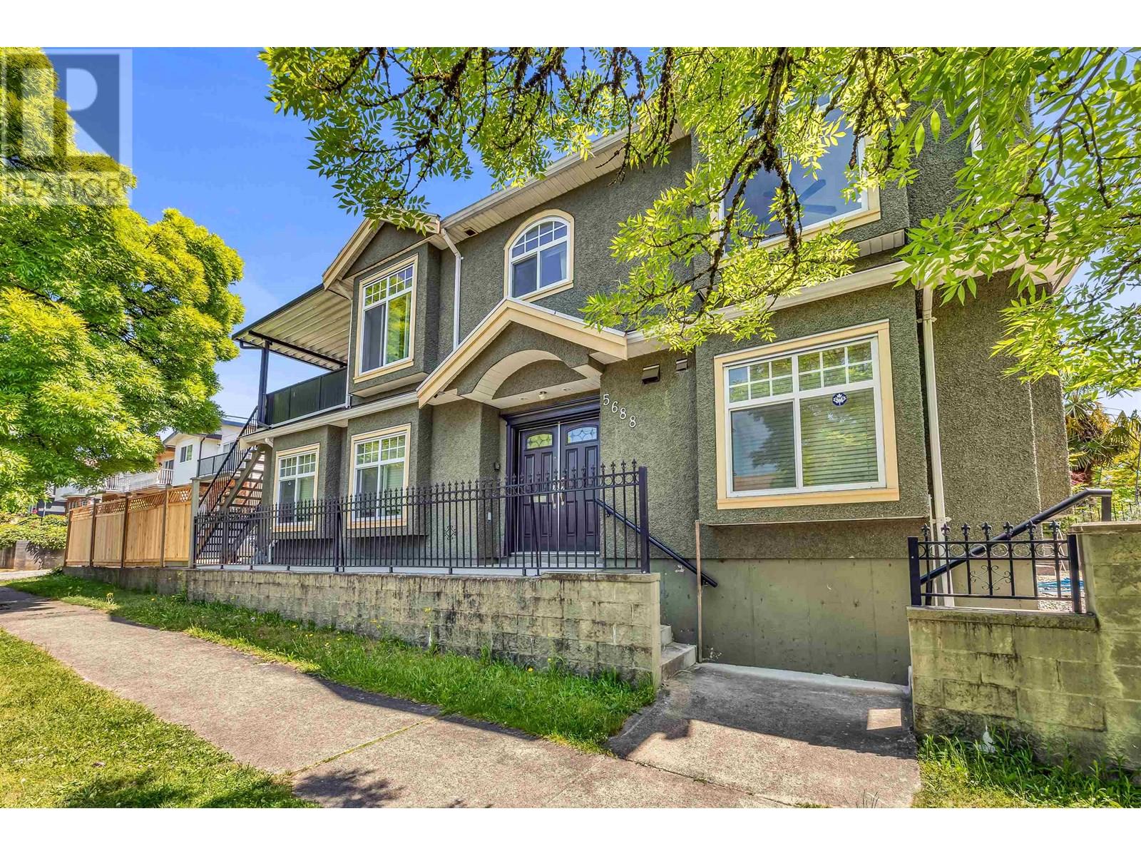 5688 SHERBROOKE STREET, vancouver, British Columbia
