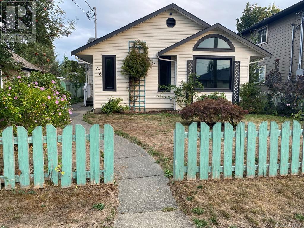 776 7th St, Courtenay, British Columbia