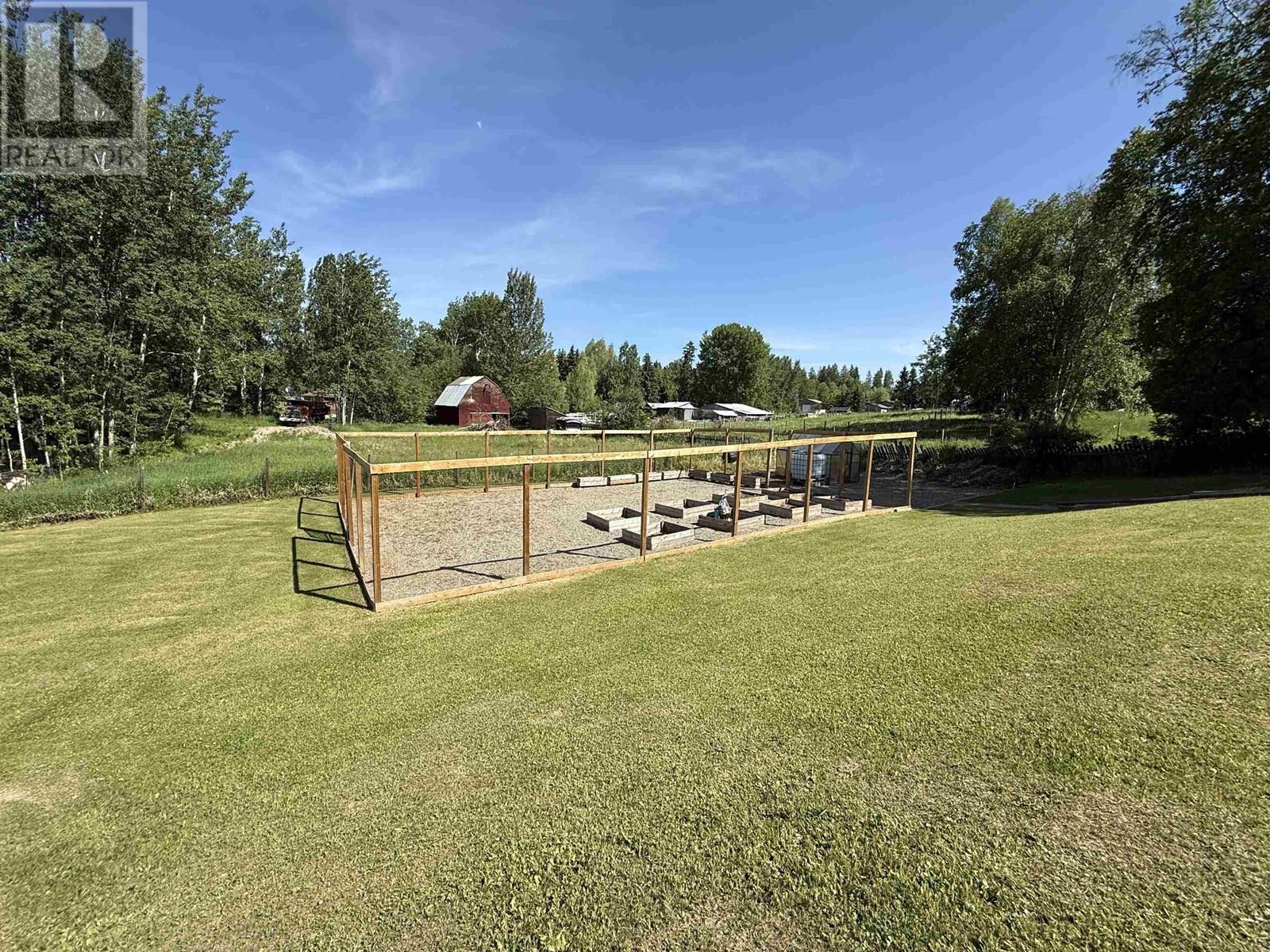 2434 Red Bluff Road, Quesnel, British Columbia  V2J 6C2 - Photo 3 - R3014653