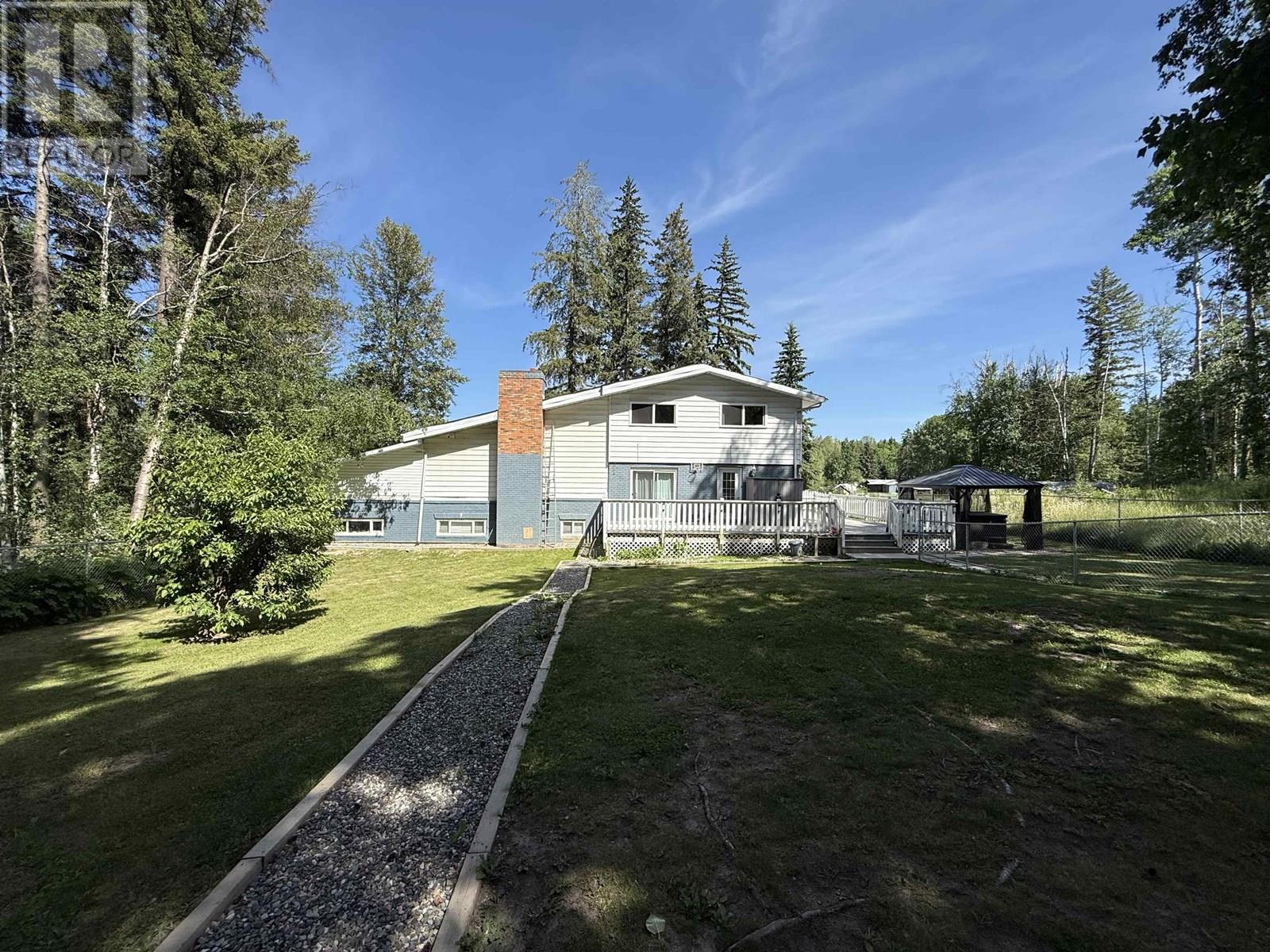 2434 Red Bluff Road, Quesnel, British Columbia  V2J 6C2 - Photo 37 - R3014653