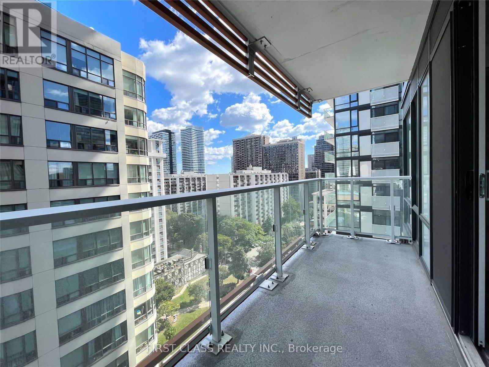 803 - 18 Maitland Terrace N, Toronto (Bay Street Corridor), Ontario  M4Y 1Y4 - Photo 11 - C12214397