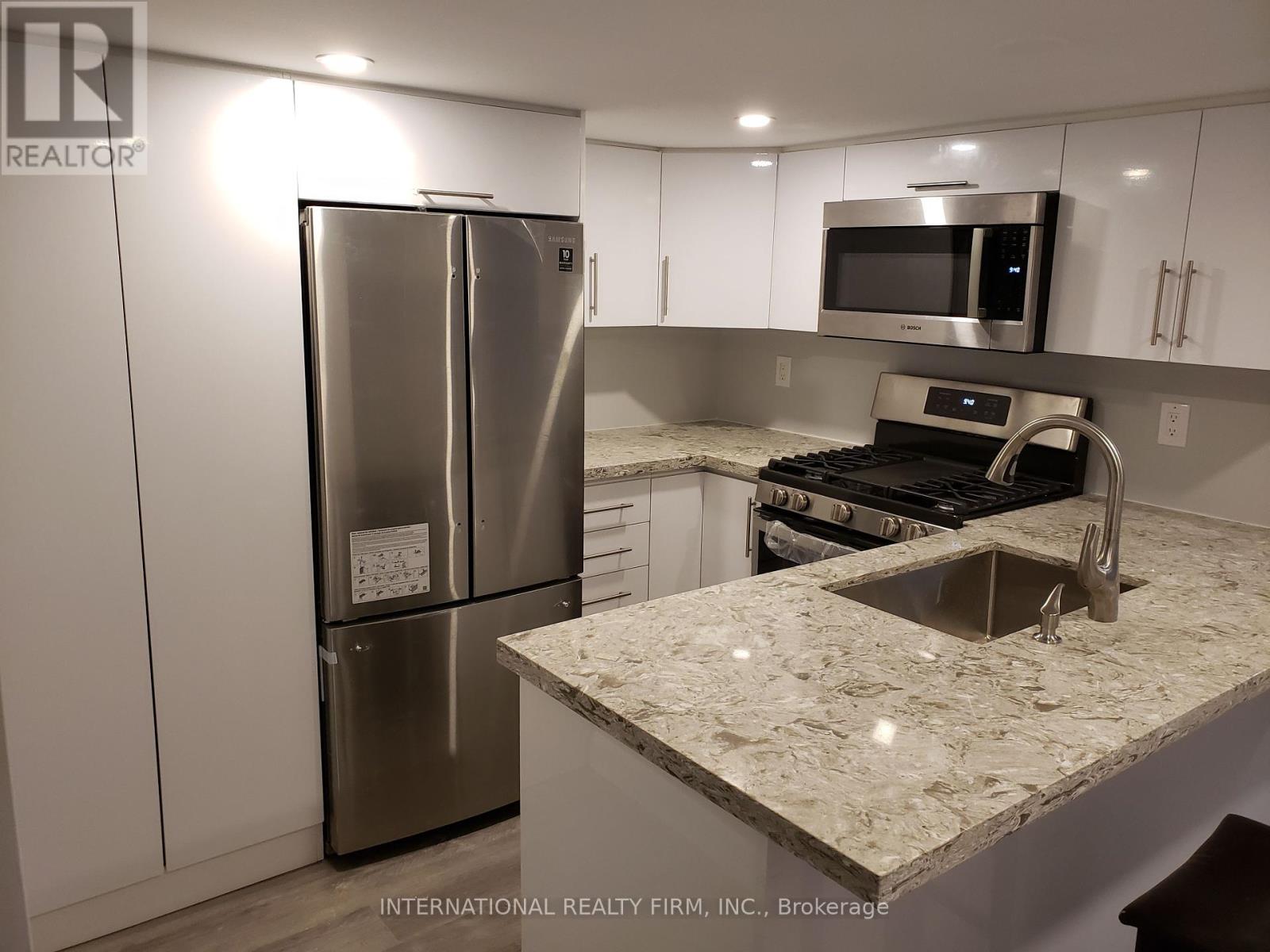 Lower - 261 Soudan Avenue, Toronto (Mount Pleasant West), Ontario  M4S 1W2 - Photo 7 - C12214400