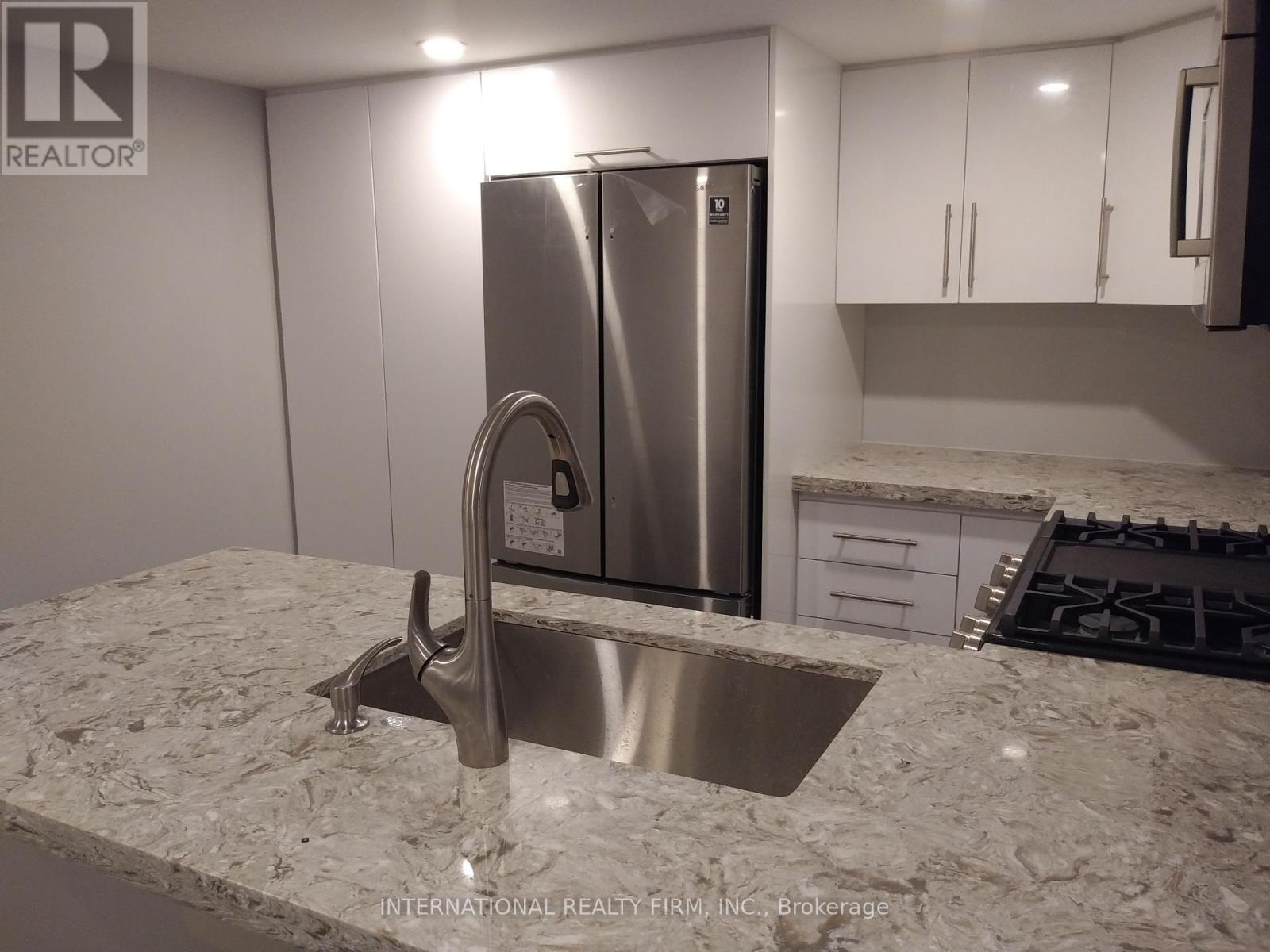 Lower - 261 Soudan Avenue, Toronto (Mount Pleasant West), Ontario  M4S 1W2 - Photo 9 - C12214400