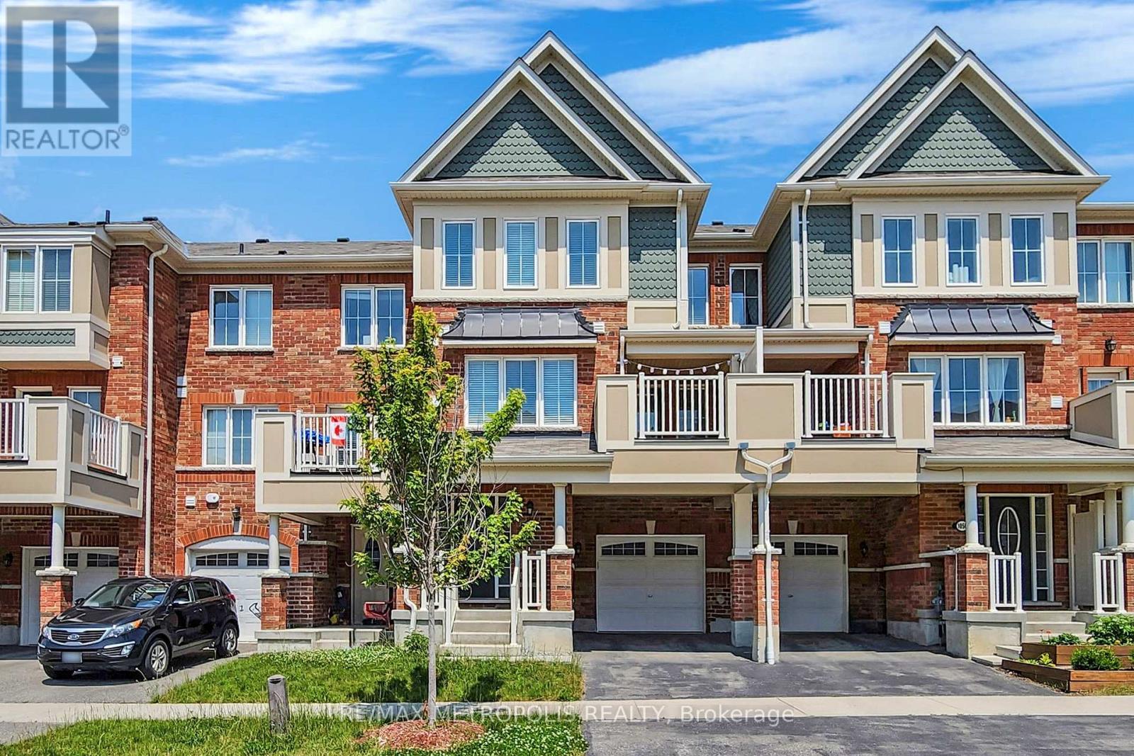 1054 CLIPPER LANE, Pickering, Ontario