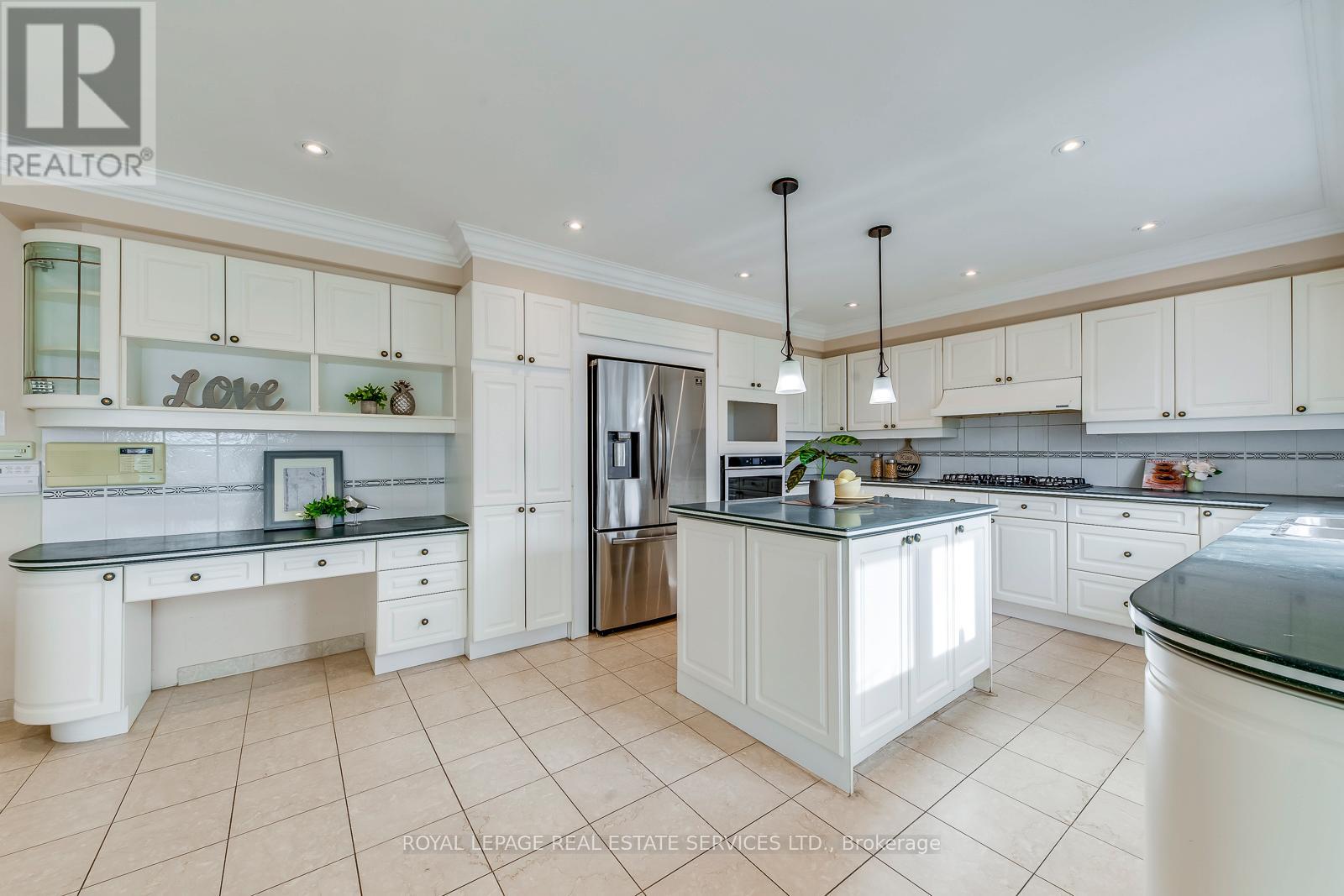 4538 Credit Pointe Drive, Mississauga, Ontario  L5M 3L9 - Photo 16 - W12073365