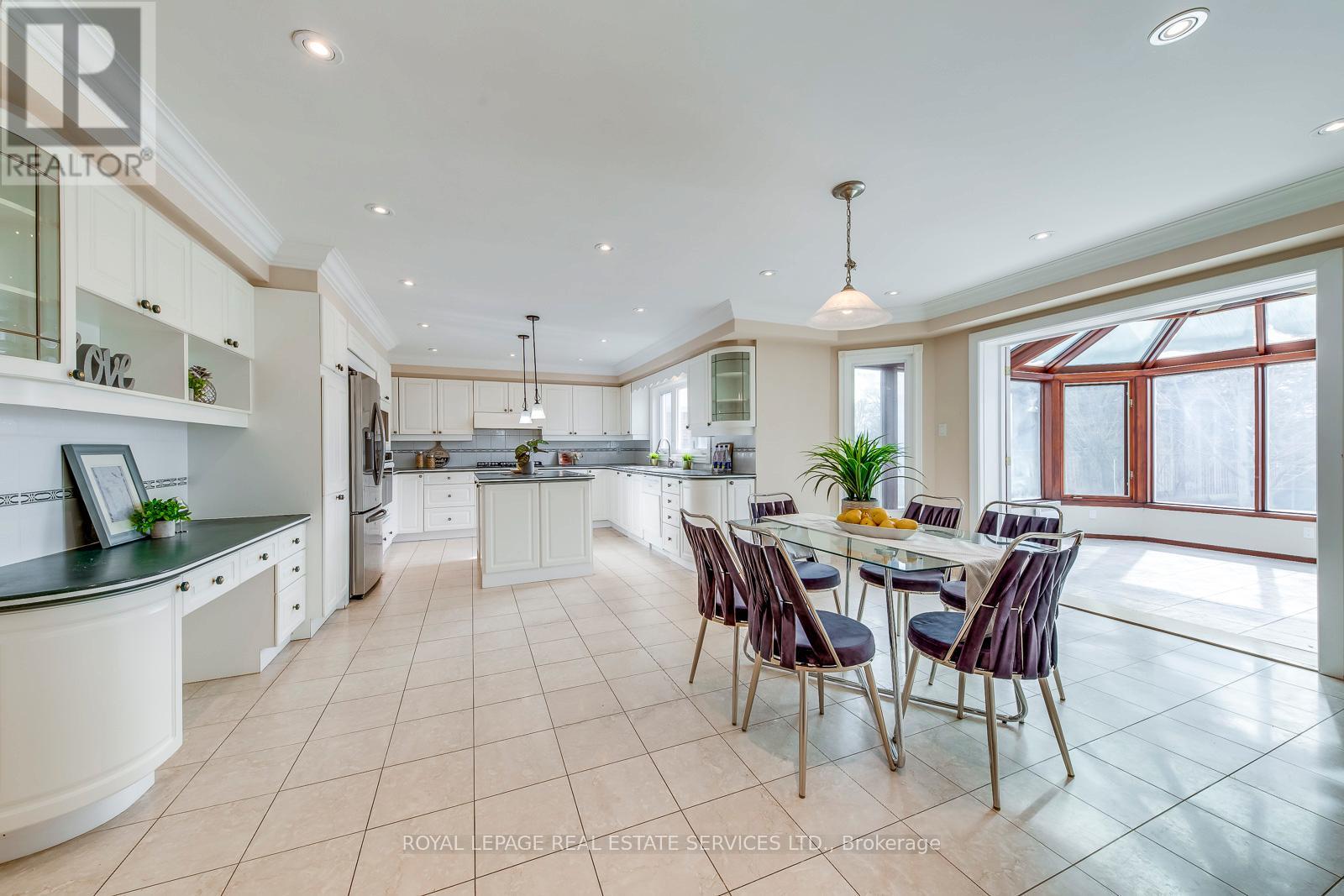 4538 Credit Pointe Drive, Mississauga, Ontario  L5M 3L9 - Photo 17 - W12073365