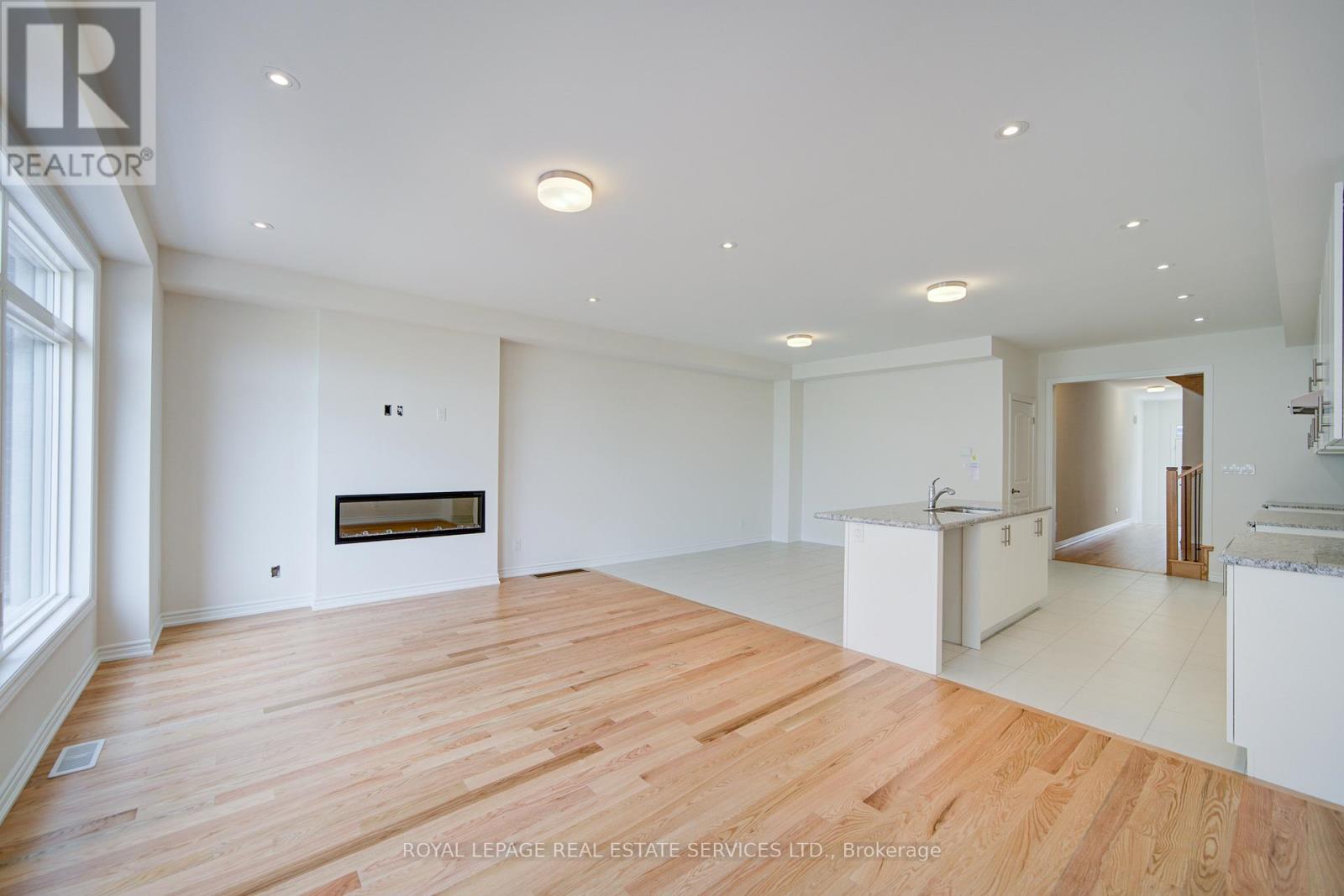 1180 Dartmouth Street, Oakville, Ontario  L6H 8C3 - Photo 11 - W12194647