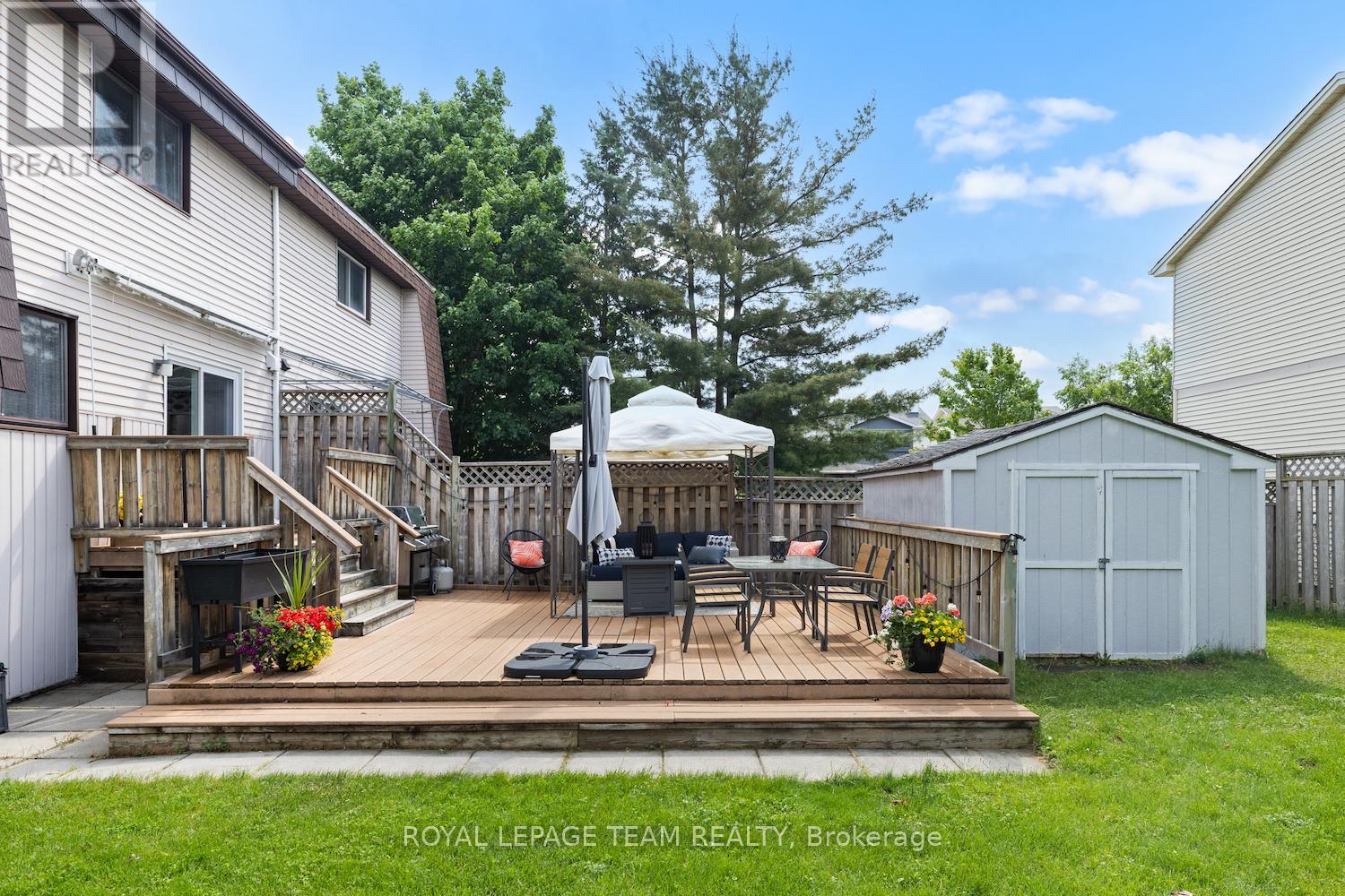 51 Westcliffe Road, Ottawa, Ontario  K2H 8A3 - Photo 36 - X12213147