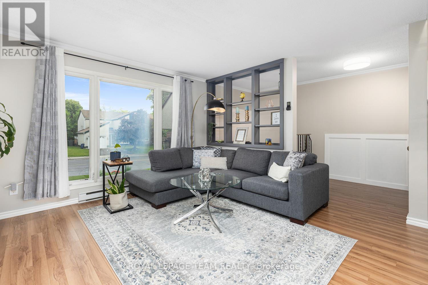51 Westcliffe Road, Ottawa, Ontario  K2H 8A3 - Photo 4 - X12213147
