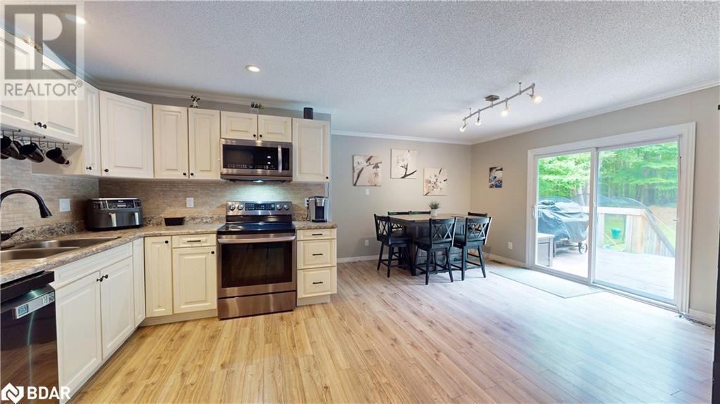 4557 Trent Trail, Washago, Ontario  L0K 2B0 - Photo 8 - 40739772