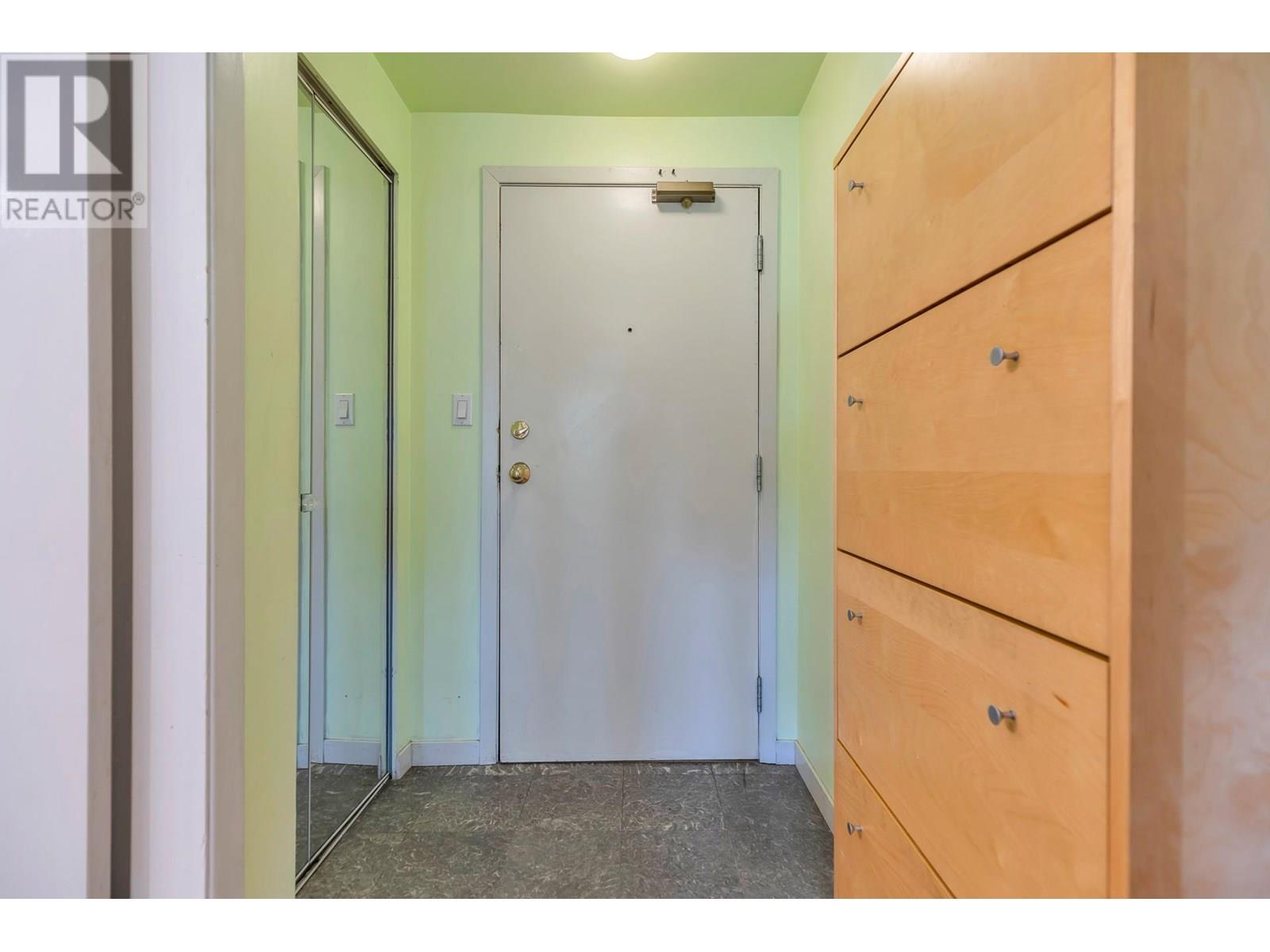 603 930 Cambie Street, Vancouver, British Columbia  V6B 5Y1 - Photo 2 - R3014348