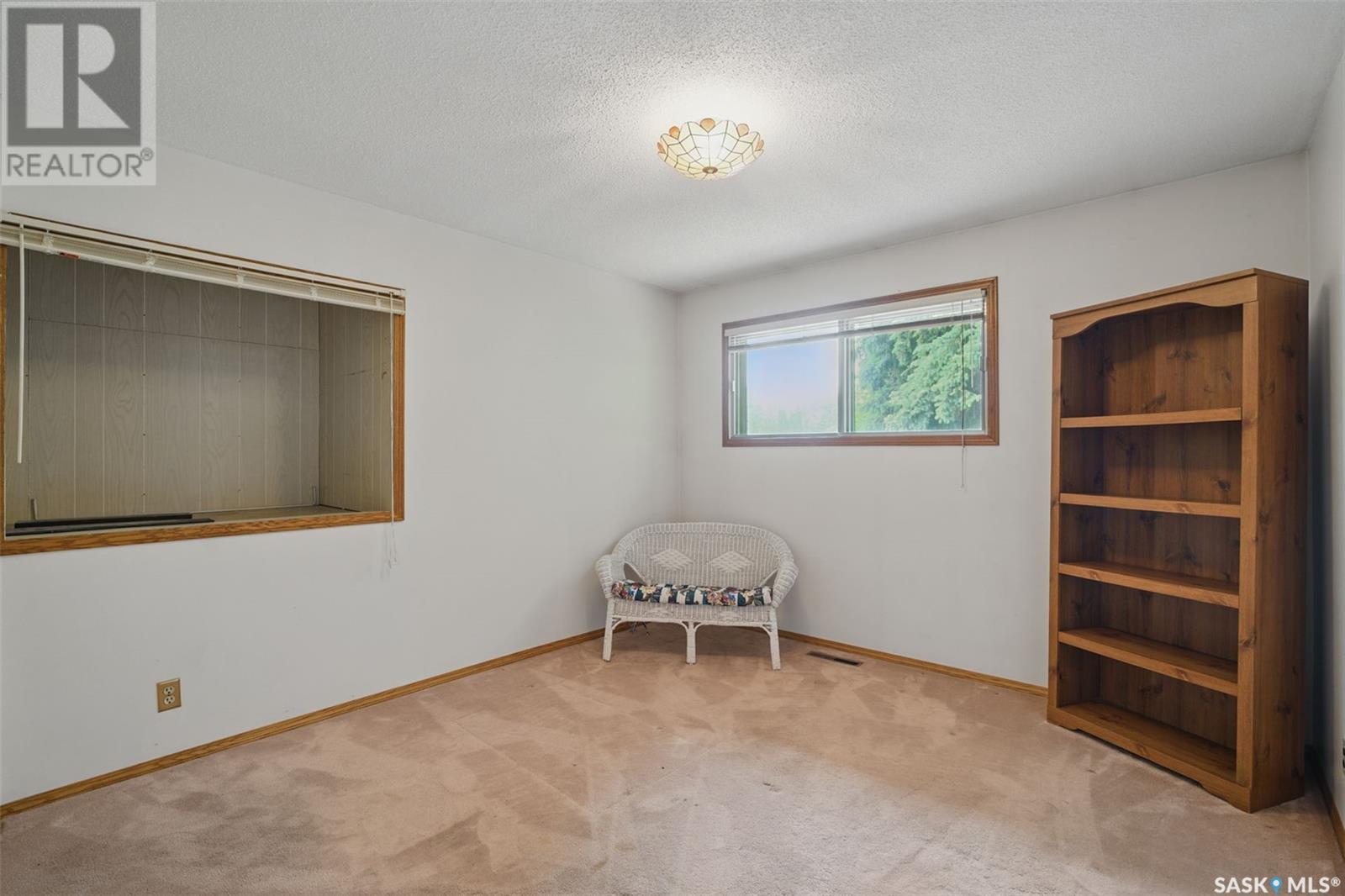 1658 Bader Crescent, Saskatoon, Saskatchewan  S7M 3V3 - Photo 16 - SK009198