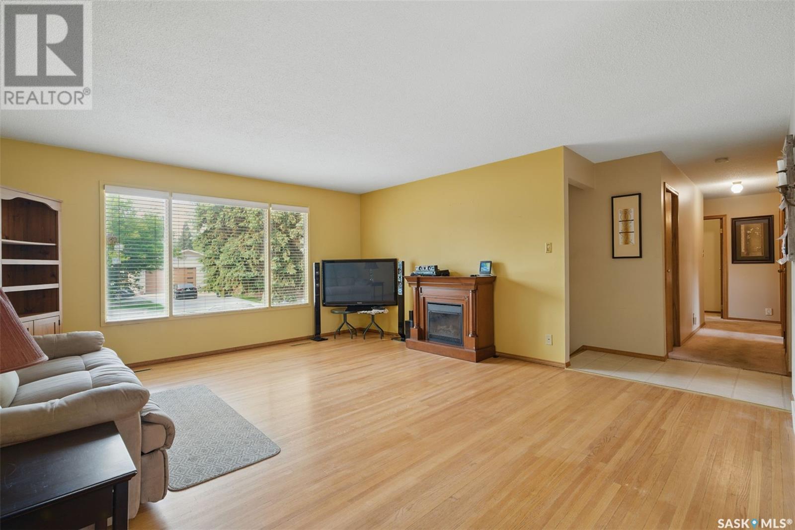 1658 Bader Crescent, Saskatoon, Saskatchewan  S7M 3V3 - Photo 5 - SK009198