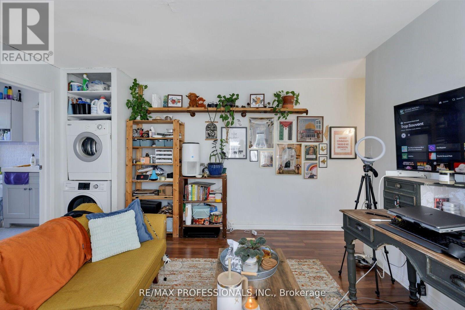 176 Symington Avenue, Toronto (Dovercourt-Wallace Emerson-Junction), Ontario  M6P 3W6 - Photo 20 - W12214402