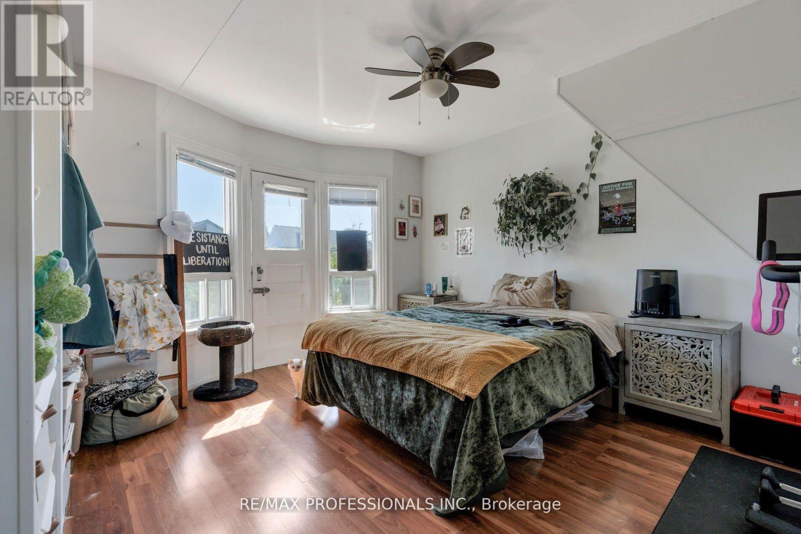 176 Symington Avenue, Toronto (Dovercourt-Wallace Emerson-Junction), Ontario  M6P 3W6 - Photo 25 - W12214402