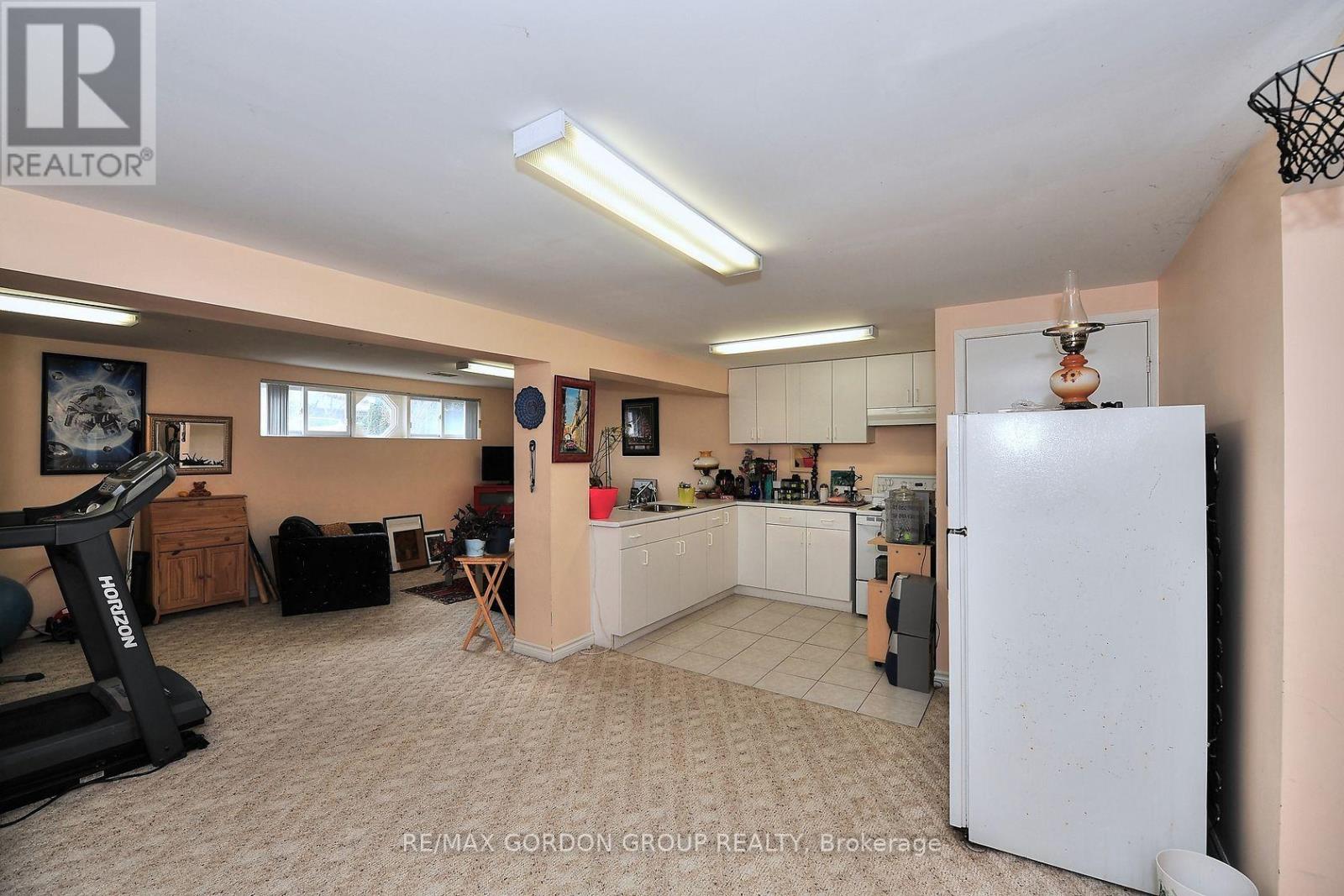 178 Northwood Drive, Toronto, Ontario  M2M 2K3 - Photo 16 - C12174809