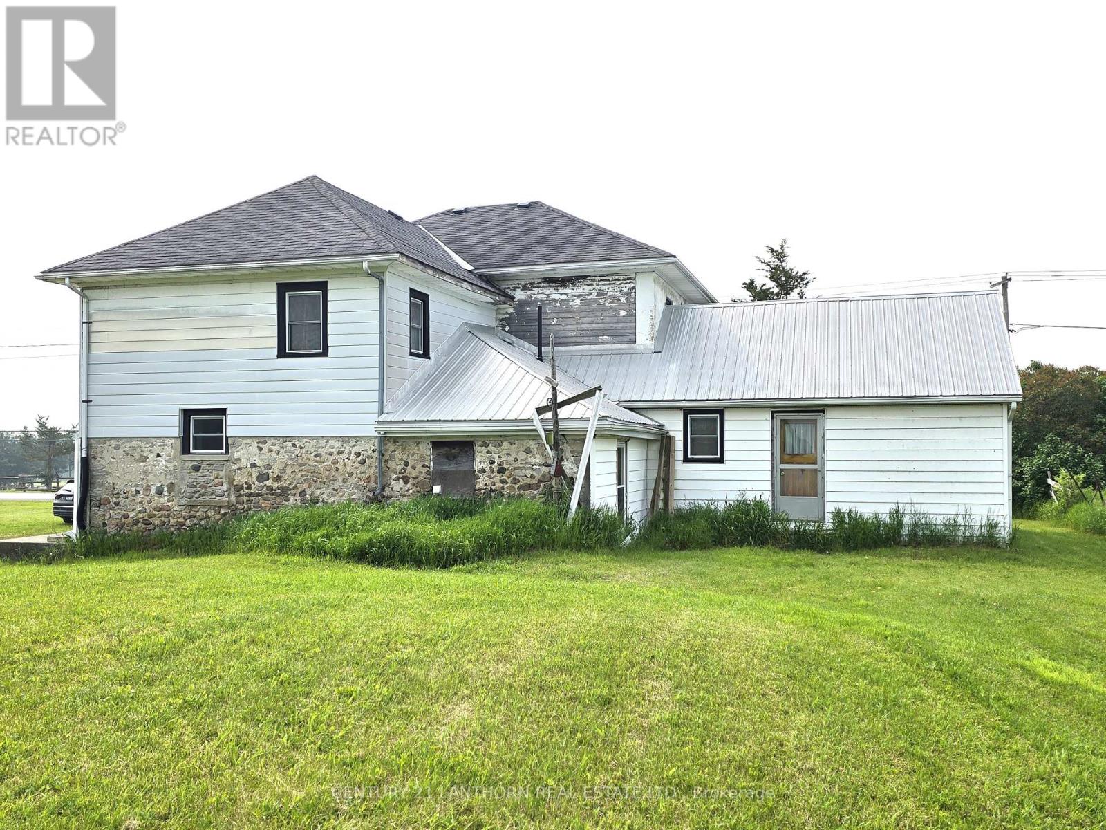 4893 Old Highway 2 Highway, Belleville, Ontario  K8V 1M1 - Photo 9 - X12214416