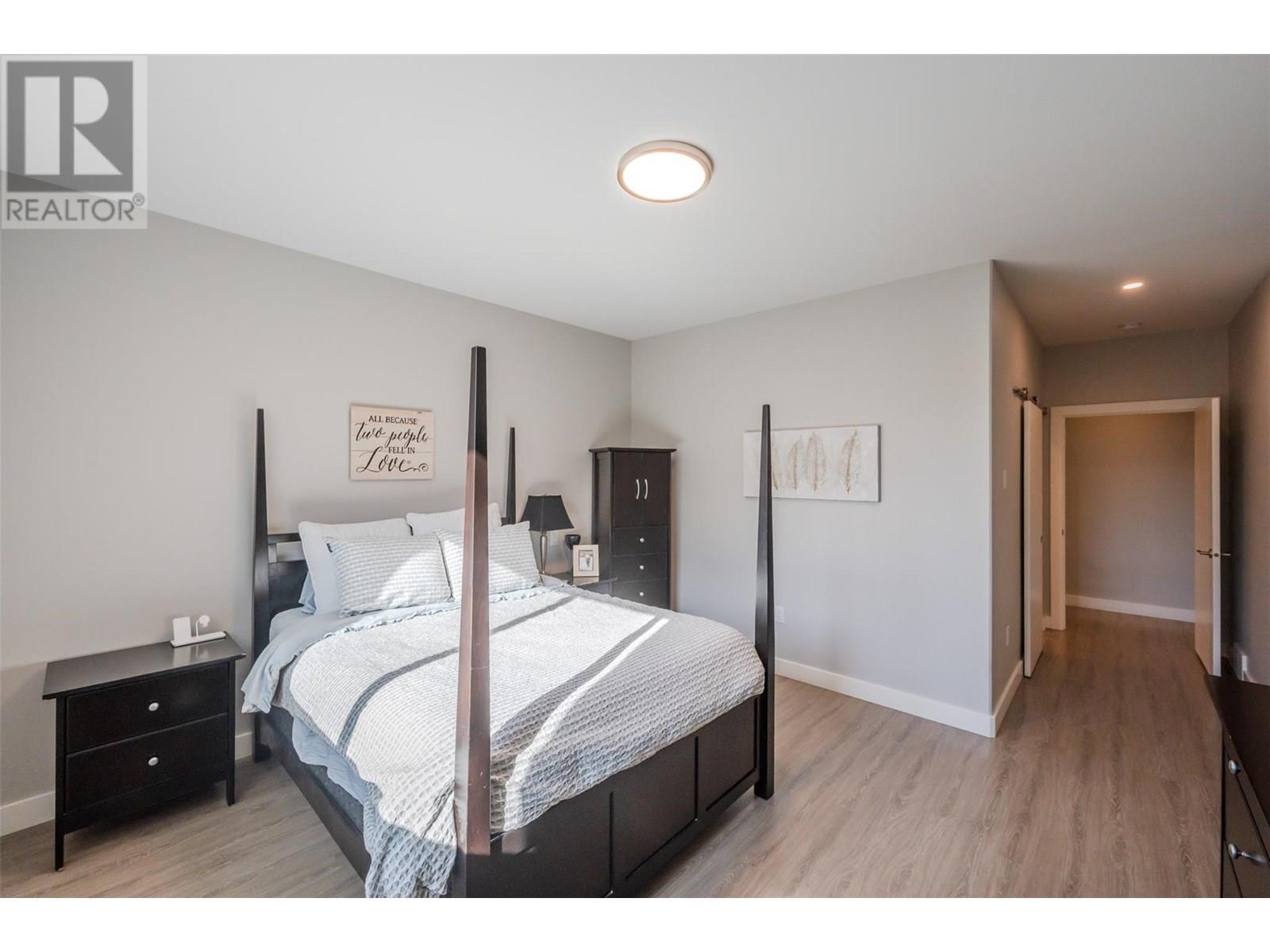 2749 Evergreen Drive, Penticton, British Columbia  V2A 8L5 - Photo 15 - 10351907