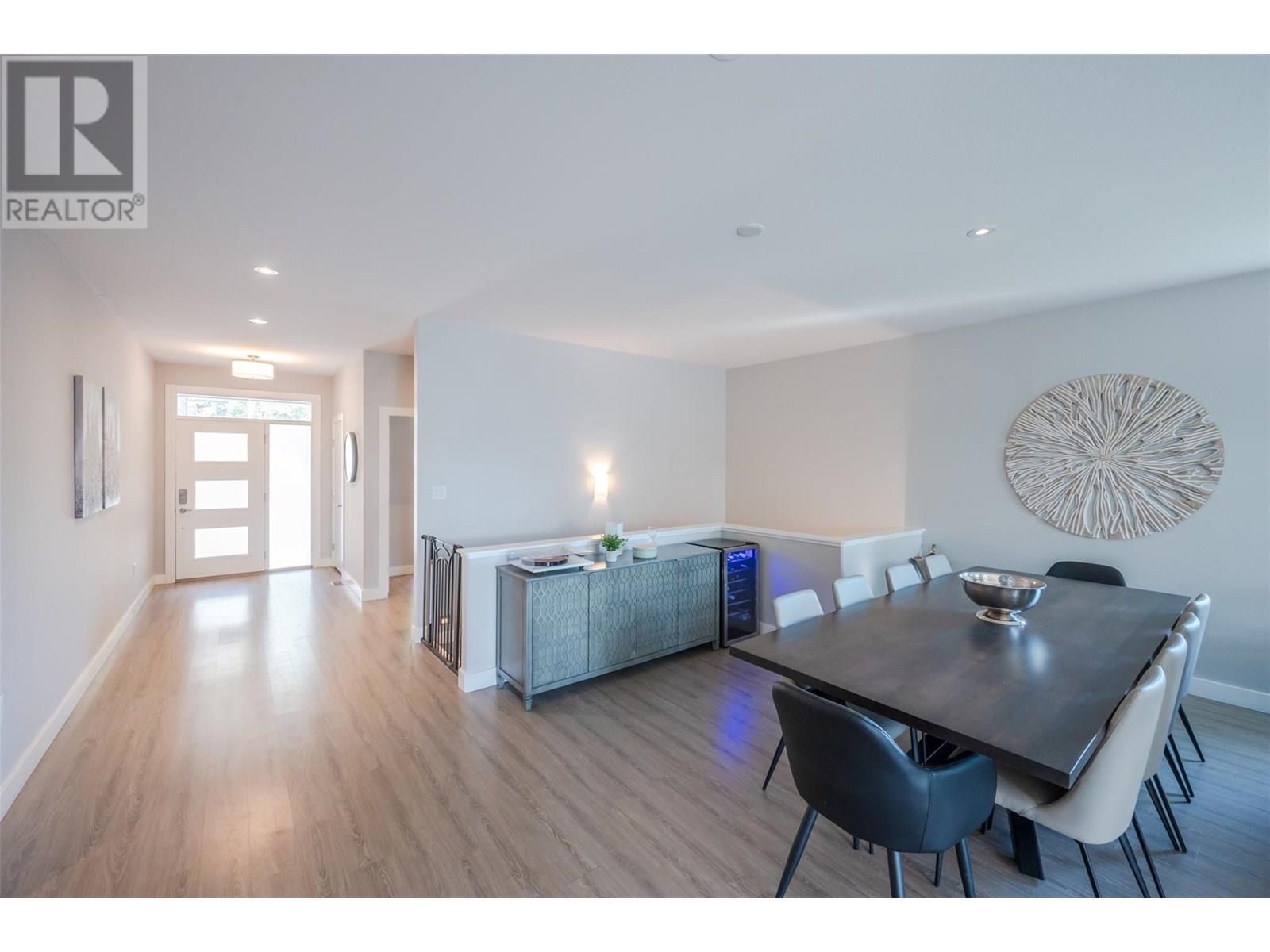 2749 Evergreen Drive, Penticton, British Columbia  V2A 8L5 - Photo 12 - 10351907