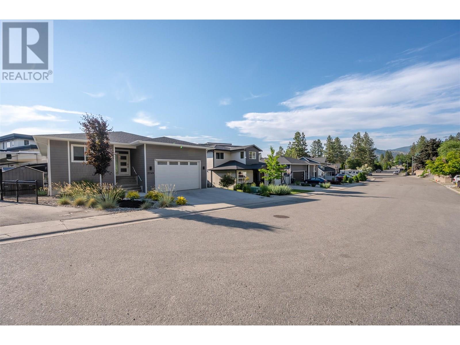 2749 Evergreen Drive, Penticton, British Columbia  V2A 8L5 - Photo 50 - 10351907
