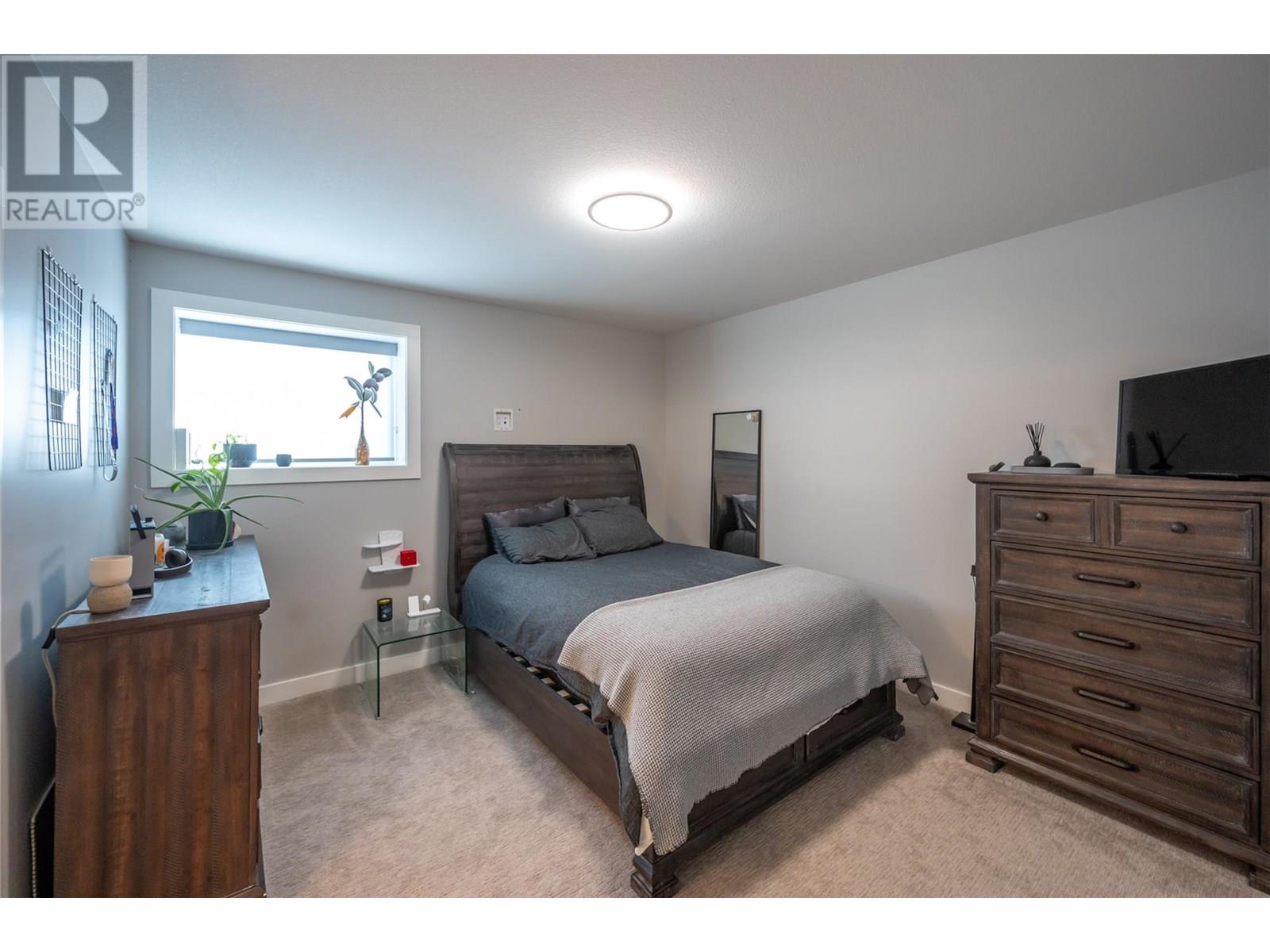 2749 Evergreen Drive, Penticton, British Columbia  V2A 8L5 - Photo 26 - 10351907