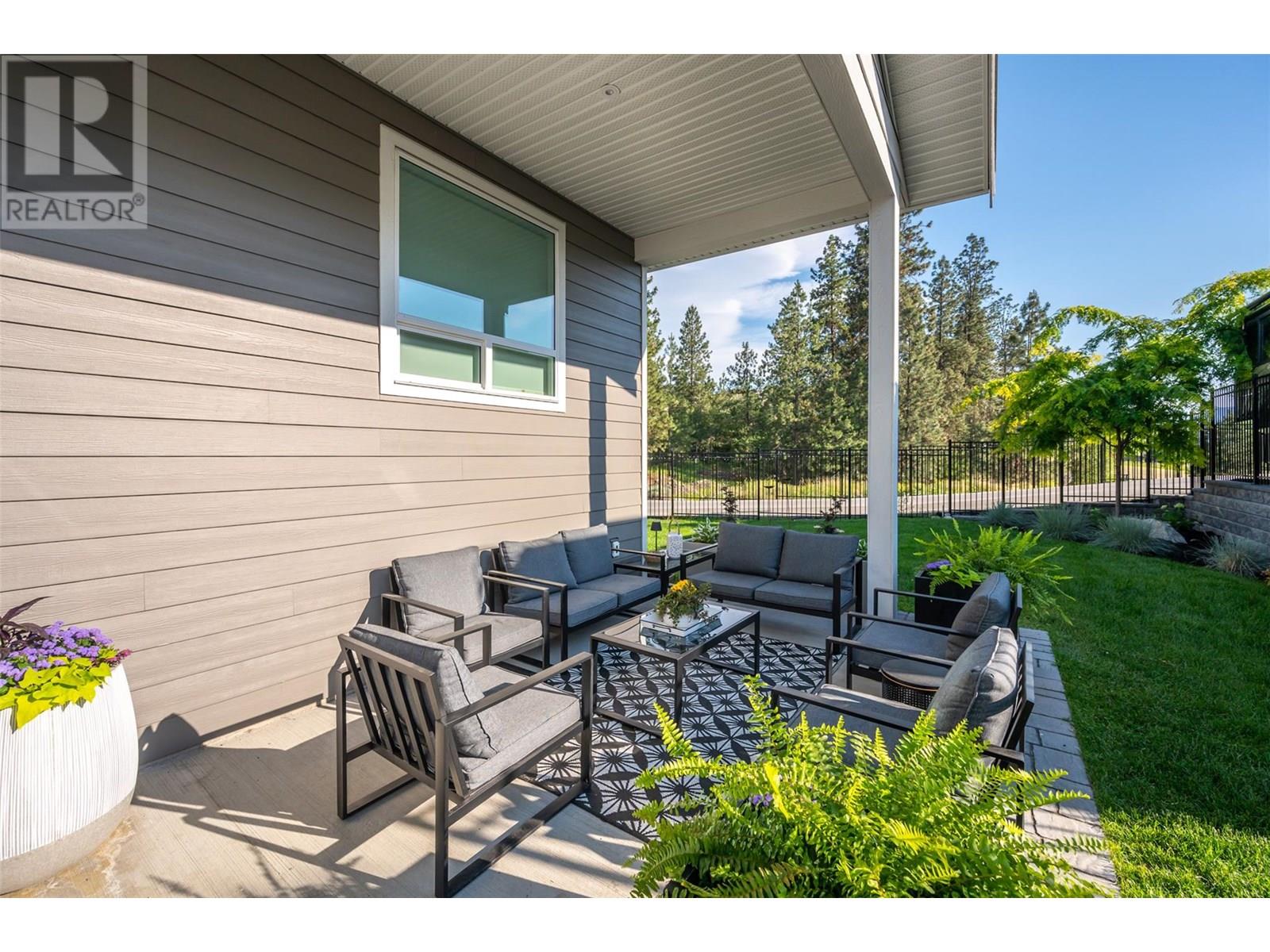 2749 Evergreen Drive, Penticton, British Columbia  V2A 8L5 - Photo 43 - 10351907