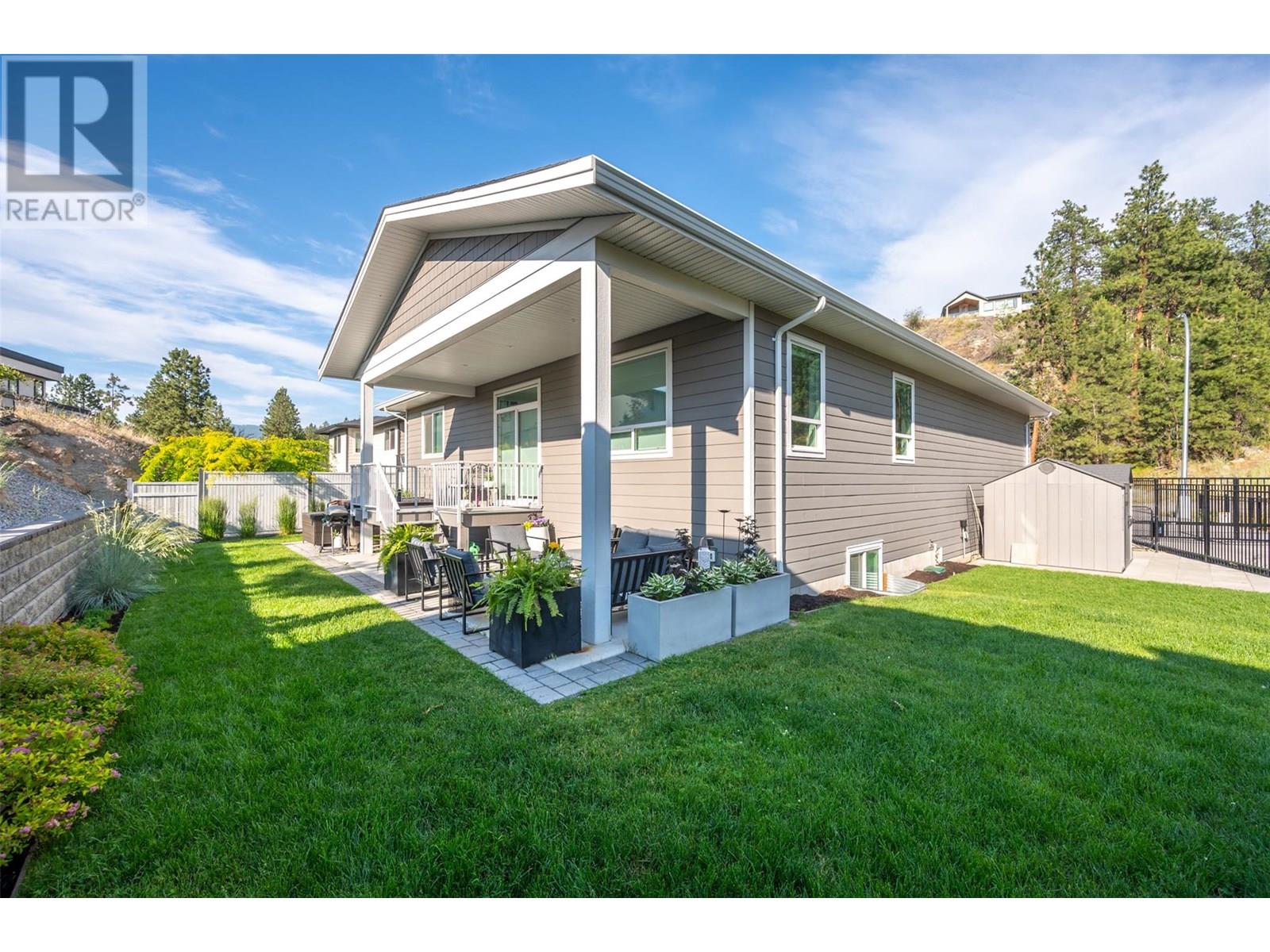 2749 Evergreen Drive, Penticton, British Columbia  V2A 8L5 - Photo 39 - 10351907