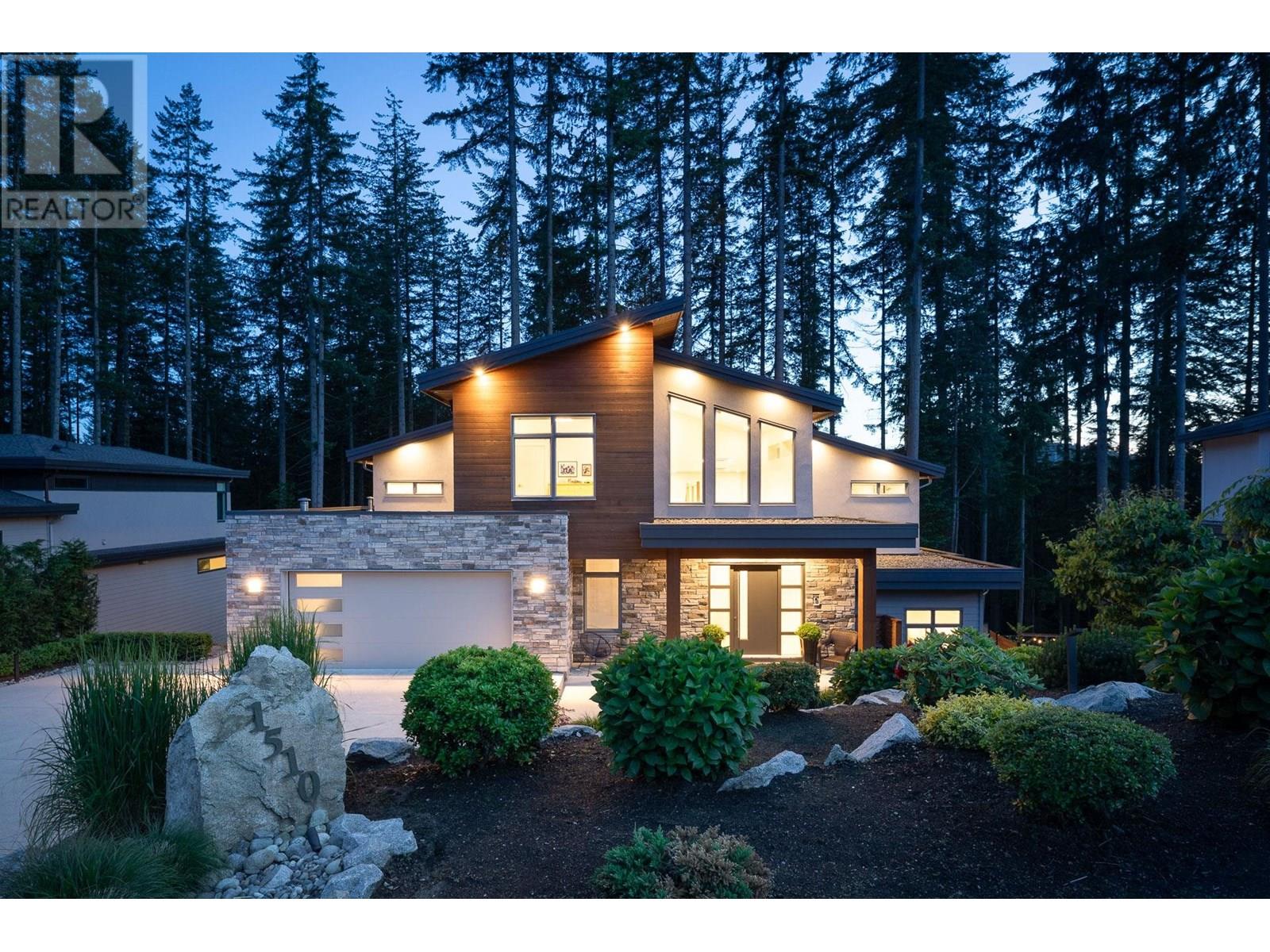 1510 Crystal Creek Drive, Anmore, British Columbia  V3H 0A3 - Photo 1 - R3014272
