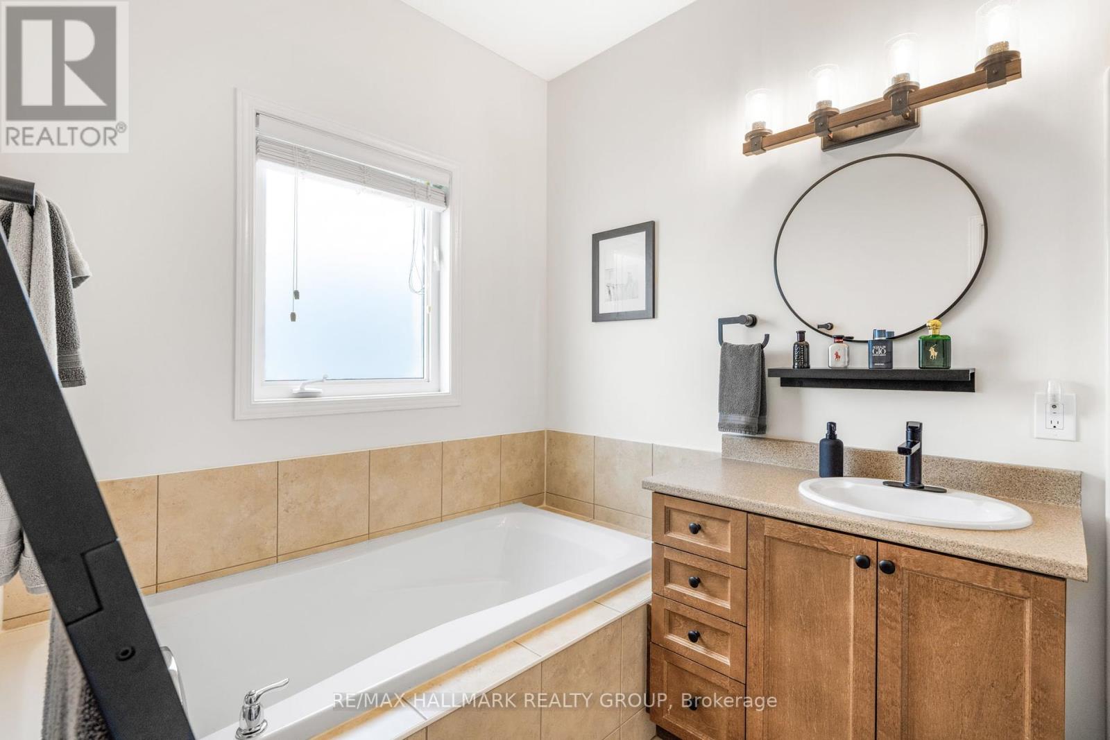 329 Quartz Avenue, Clarence-Rockland, Ontario  K4K 0A2 - Photo 21 - X12214414