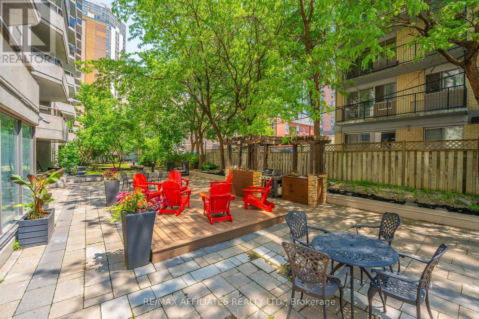Ph-2301 - 470 Laurier Avenue W, Ottawa, Ontario  K1R 7W9 - Photo 39 - X12214435