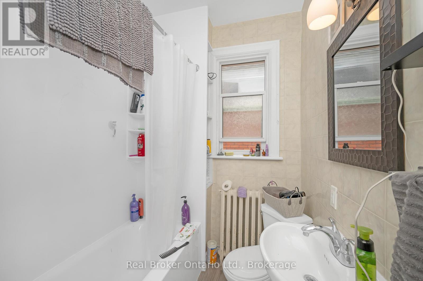 117 Fairleigh Avenue S, Hamilton (Blakeley), Ontario  L8M 2K4 - Photo 23 - X12214406