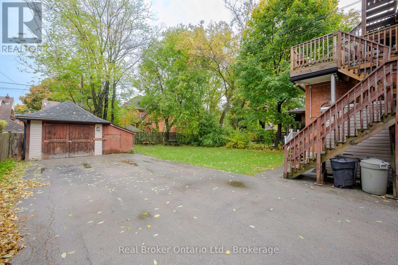 117 Fairleigh Avenue S, Hamilton (Blakeley), Ontario  L8M 2K4 - Photo 41 - X12214406