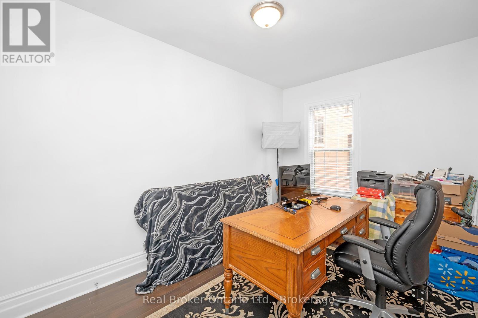 117 Fairleigh Avenue S, Hamilton (Blakeley), Ontario  L8M 2K4 - Photo 8 - X12214406