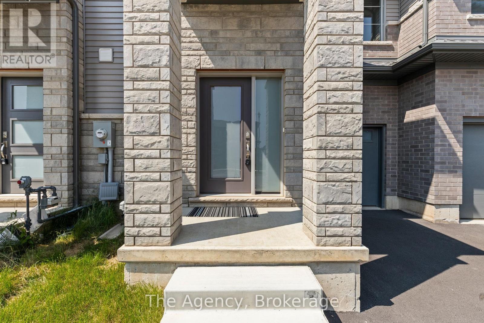 103 Acacia Road, Pelham, Ontario  L0S 1E1 - Photo 2 - X12214412
