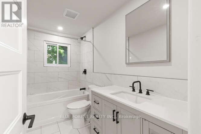 57 Vanbuskirk Drive, St. Thomas, Ontario  N5R 4Z3 - Photo 10 - X12205756