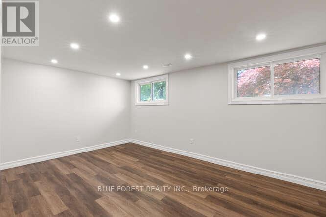 57 Vanbuskirk Drive, St. Thomas, Ontario  N5R 4Z3 - Photo 16 - X12205756