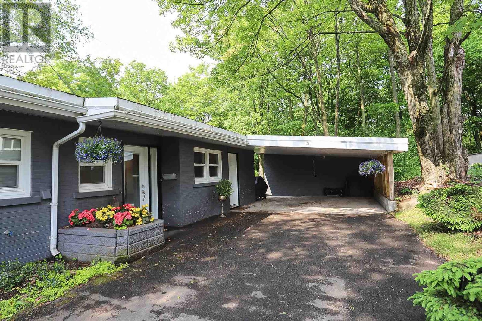 31 Florwin Dr, Sault Ste Marie, Ontario  P6A 4H8 - Photo 9 - SM251477