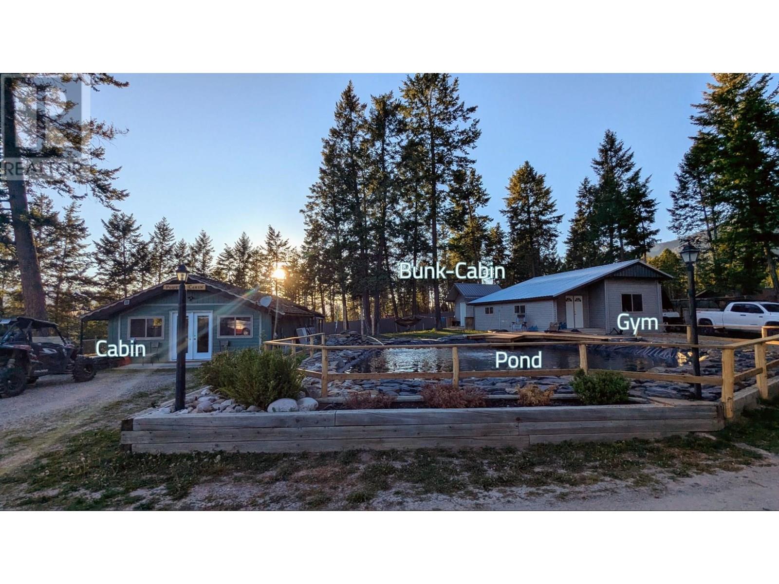 5761 Lautrup Road, Edgewater, British Columbia  V0A 1E0 - Photo 8 - 10350968
