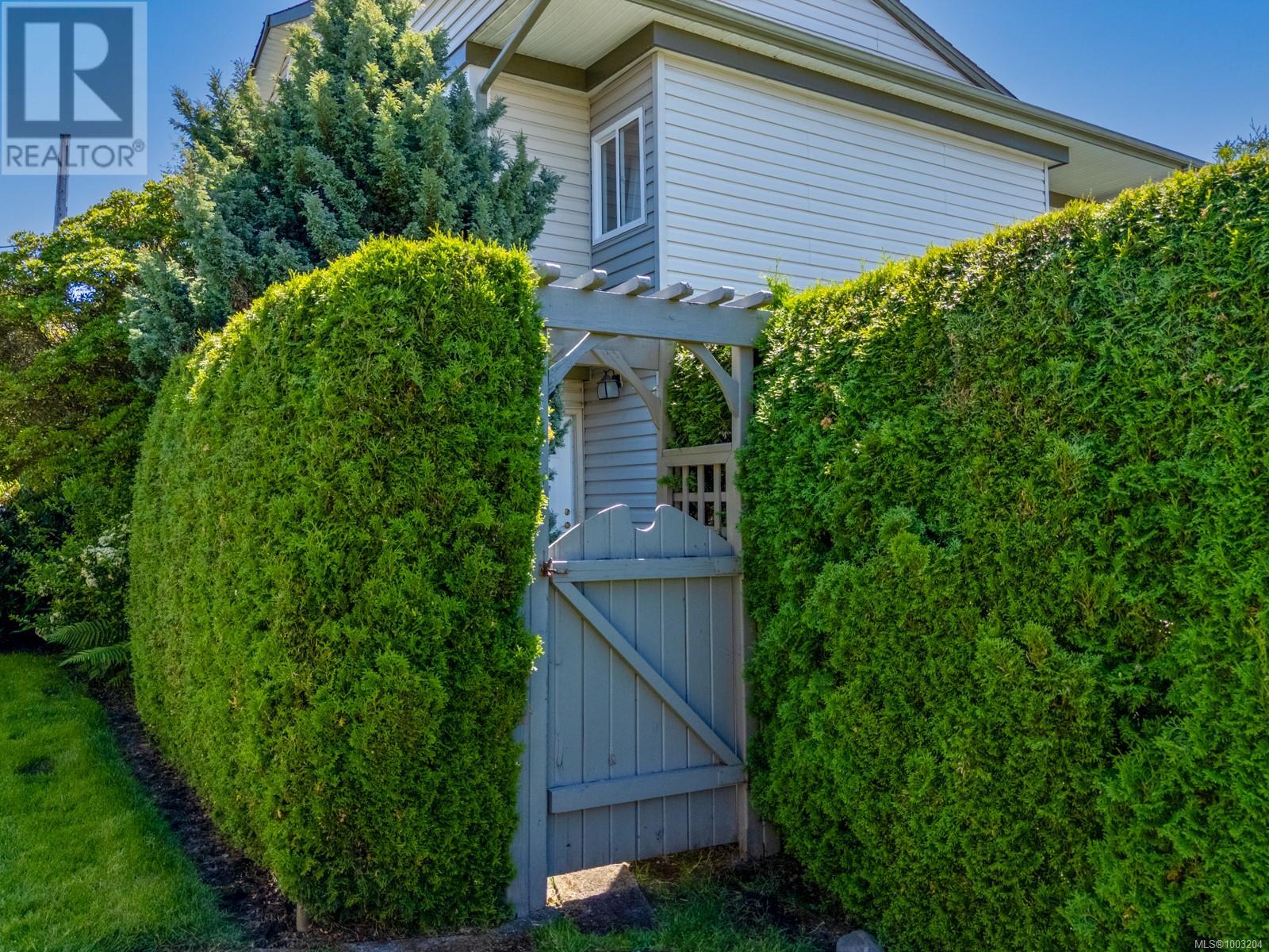 101 1537 Noel Ave, Comox, British Columbia  V9M 3H8 - Photo 40 - 1003204