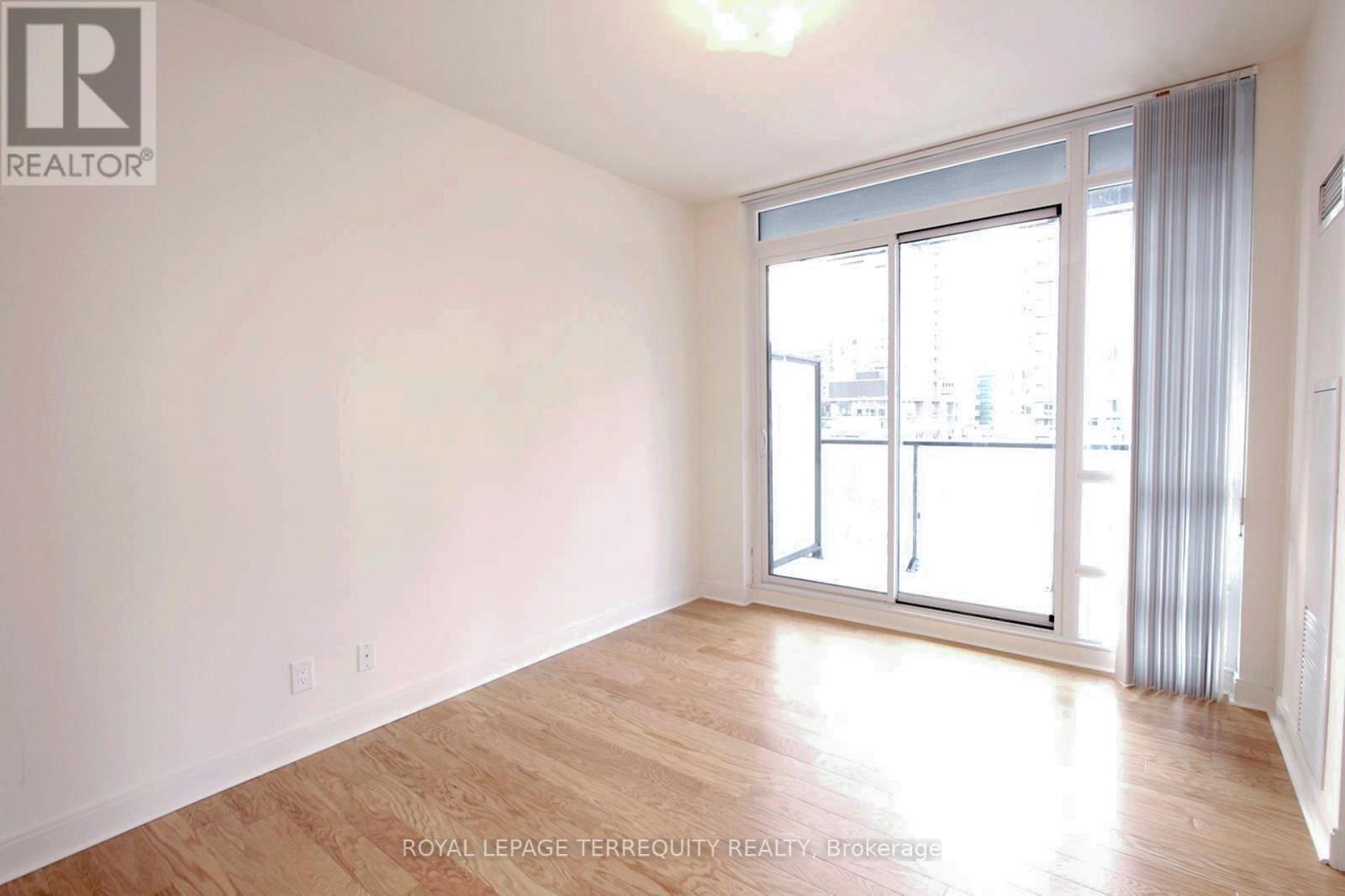 802 - 825 Church Street, Toronto, Ontario  M4W 3Z4 - Photo 6 - C12214428